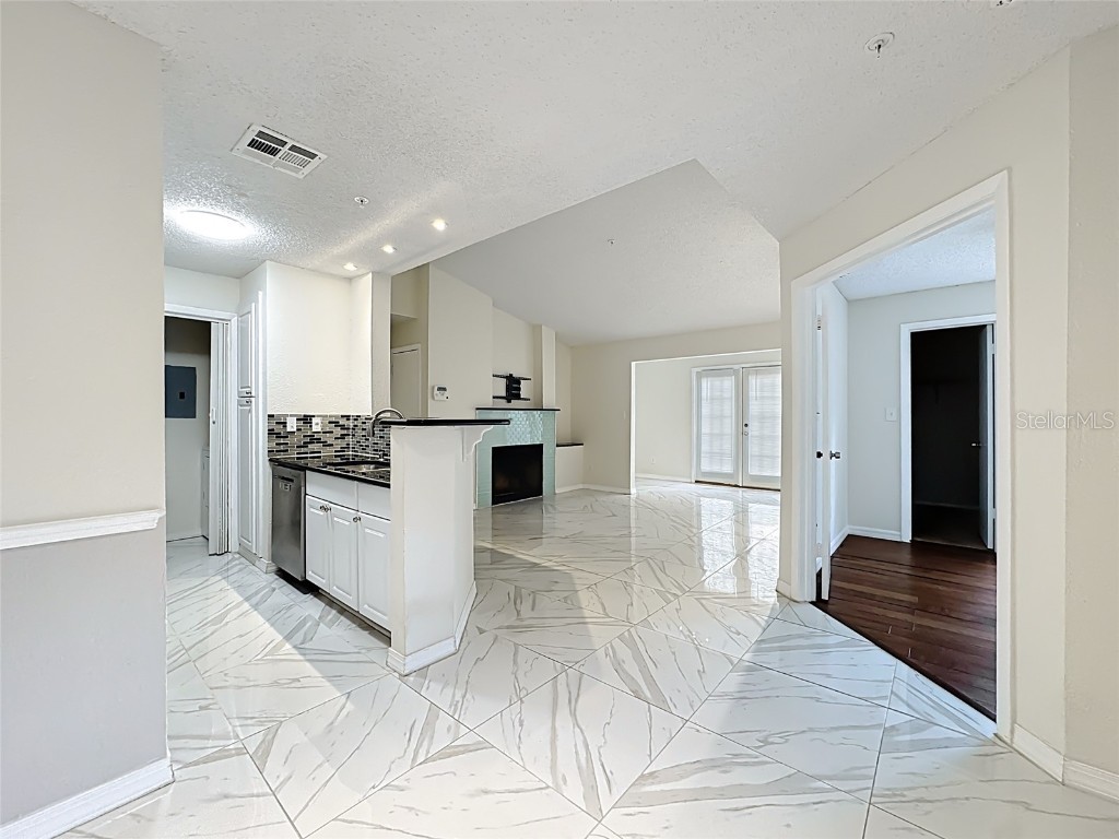 232 Afton Square #201 Altamonte Springs FL 32714 O6371076 image19