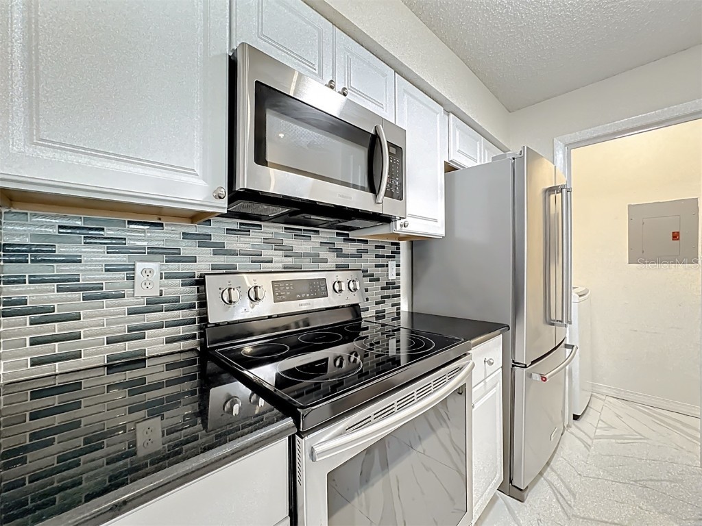 232 Afton Square #201 Altamonte Springs FL 32714 O6371076 image25