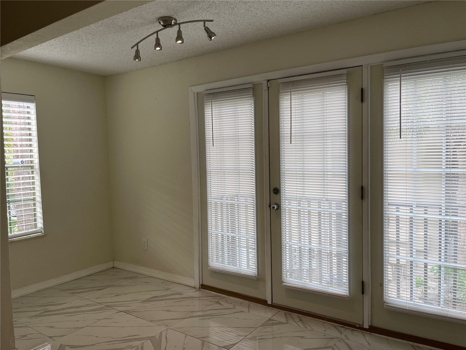 232 Afton Square #201 Altamonte Springs FL 32714 O6410147 image5