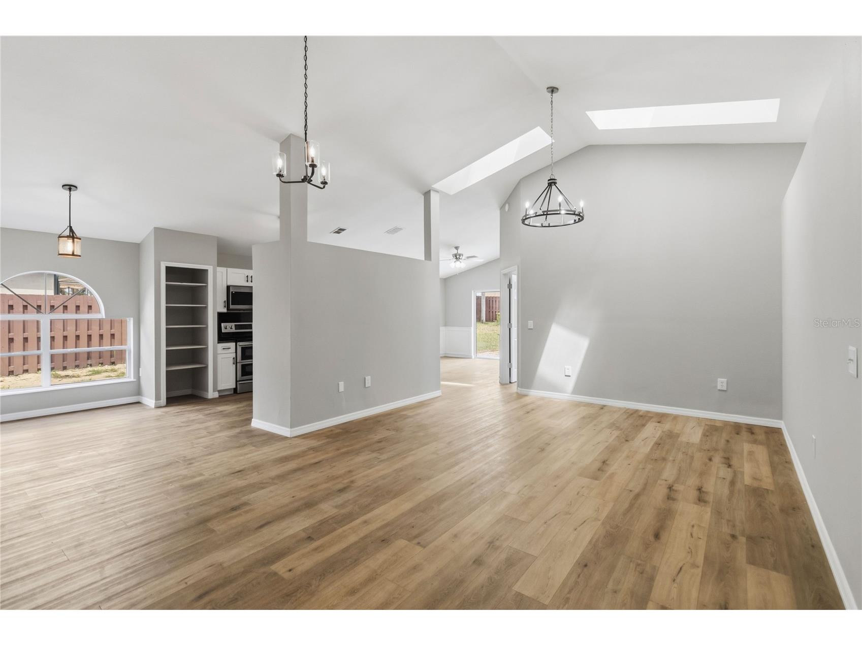 232 Bent Oak Loop Davenport FL 33837 O6396676 image8