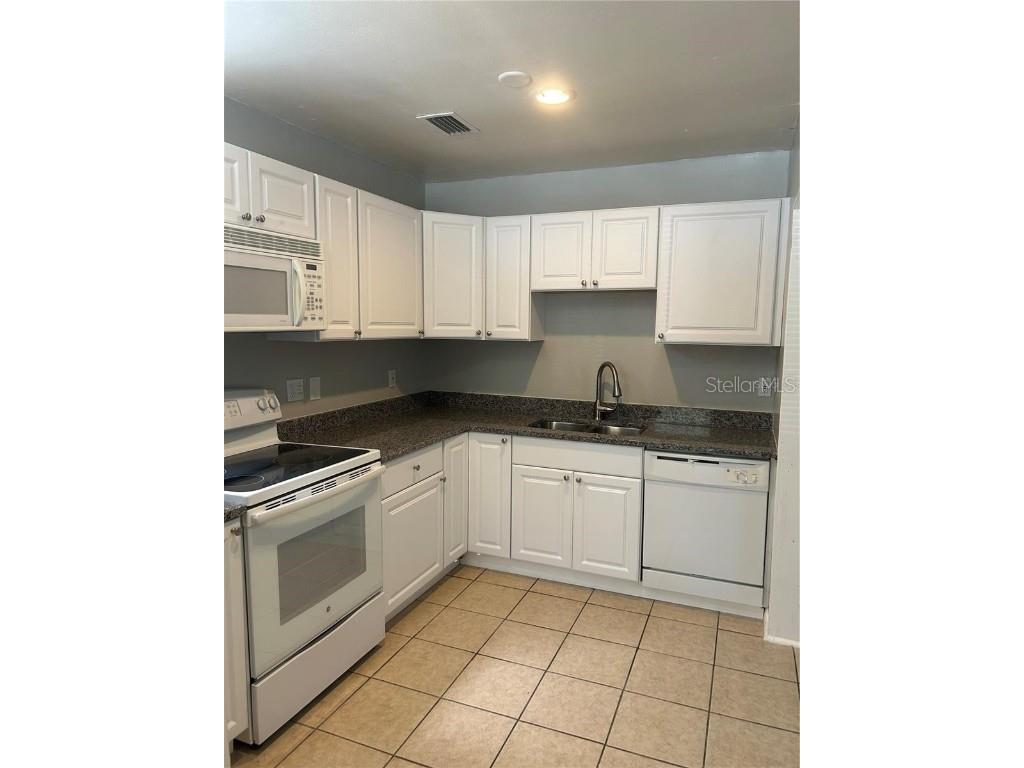 232 Beverly Boulevard Brandon FL 33511 TB8455685 image7