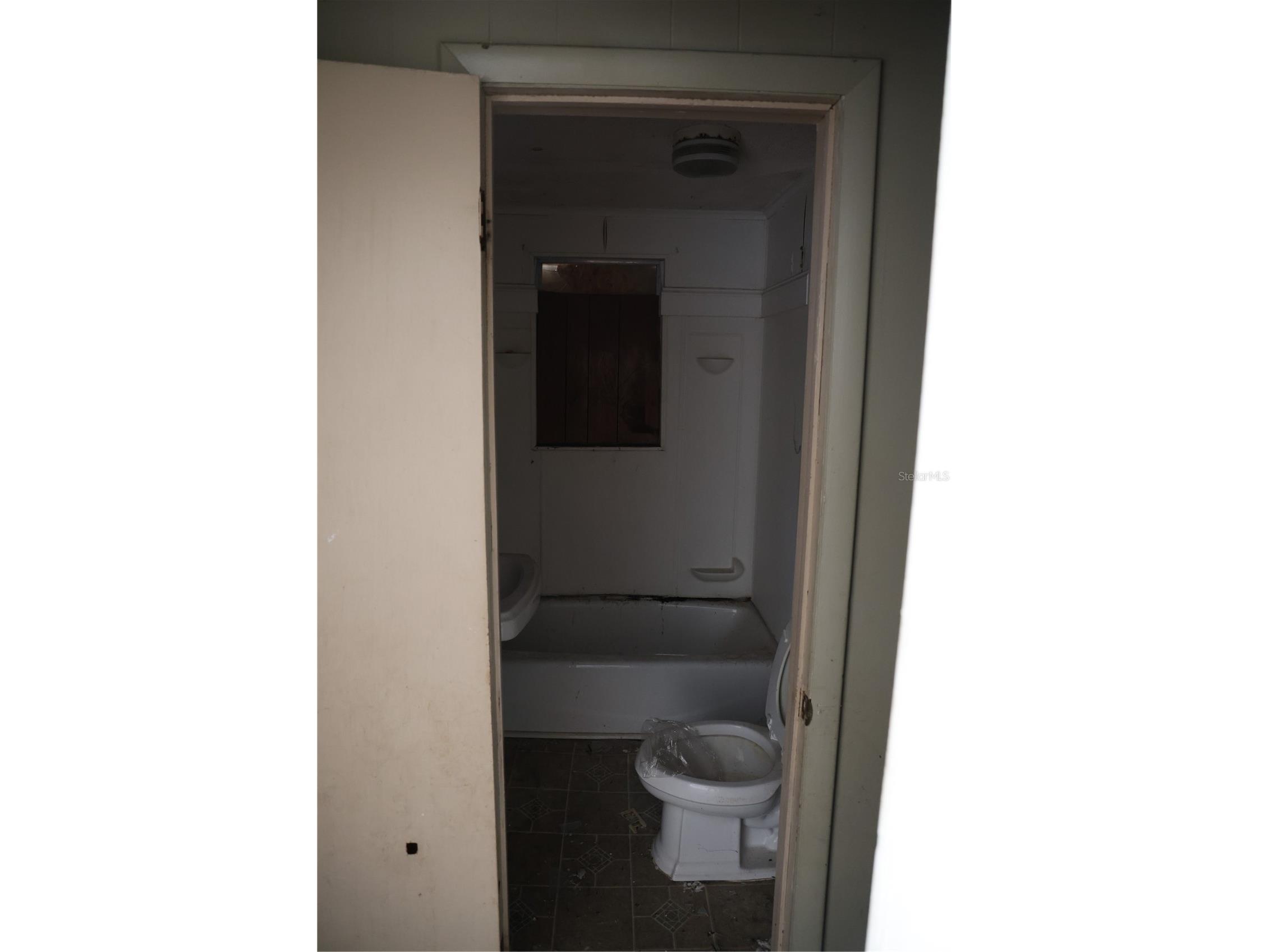 232 C Street Lake Wales FL 33853 L4961217 image13