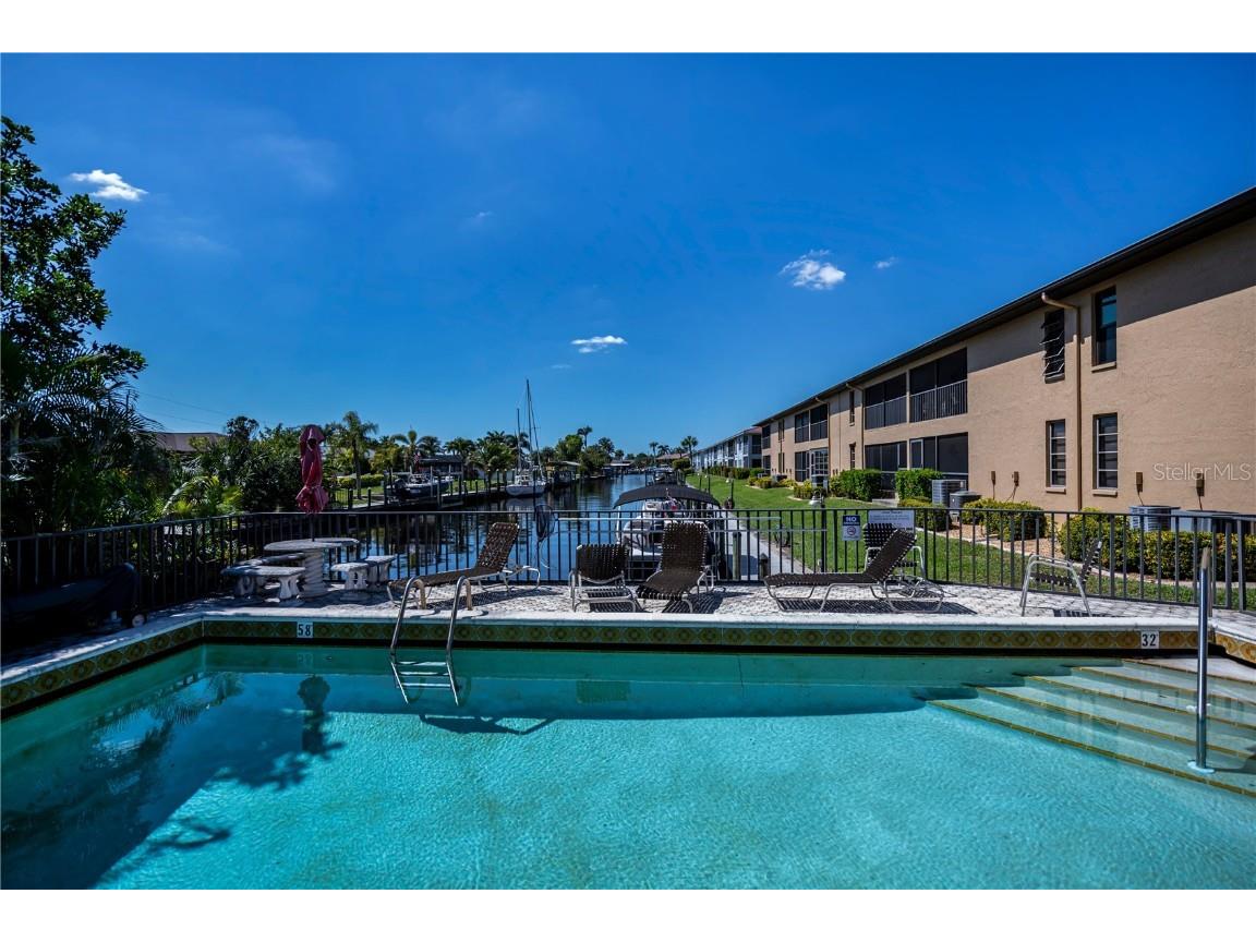 232 Cape Coral Parkway E #105 Cape Coral FL 33904 C7510367 image36