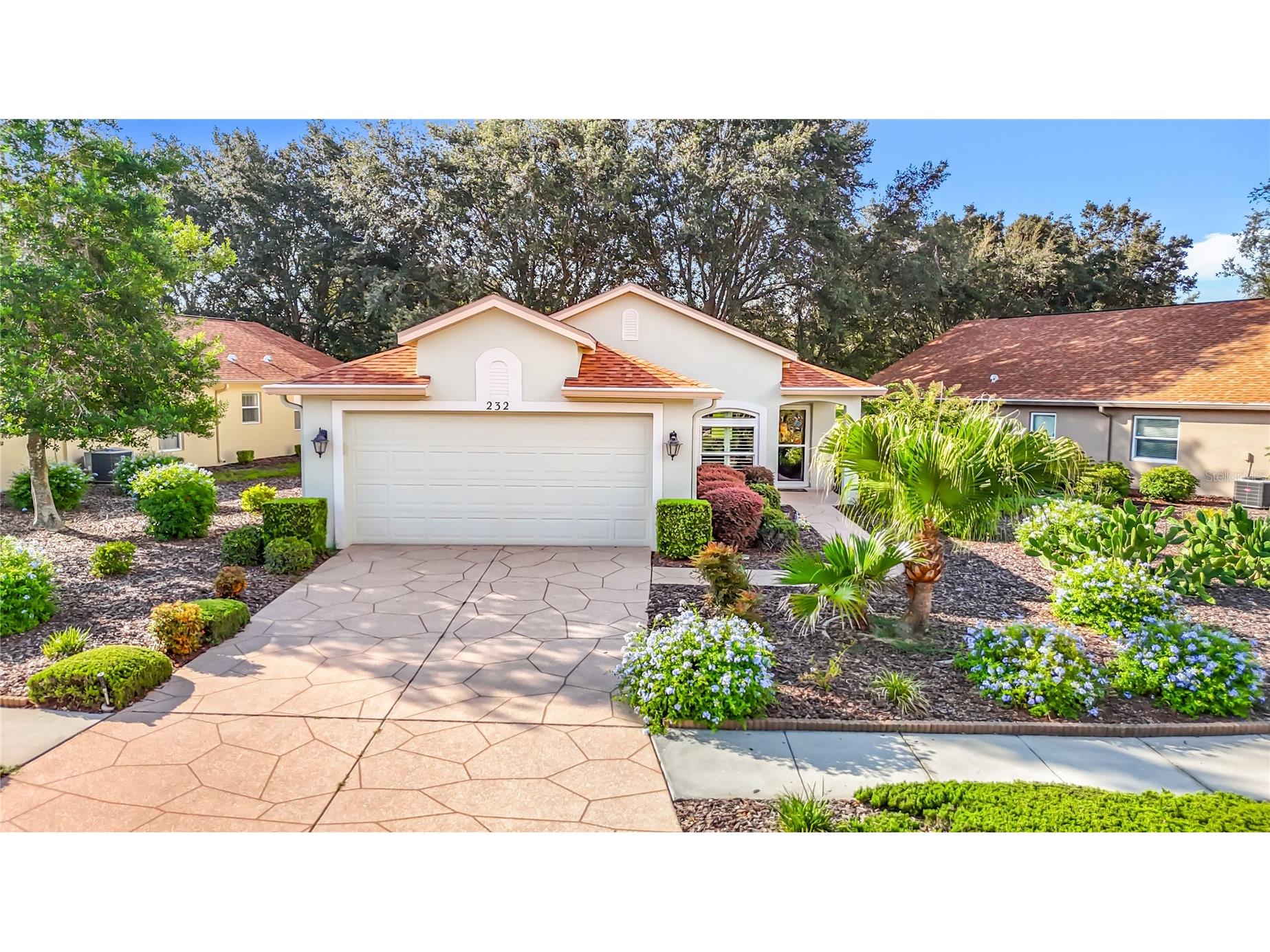 232 Center Oak Circle Spring Hill FL 34609 W7881723 image1