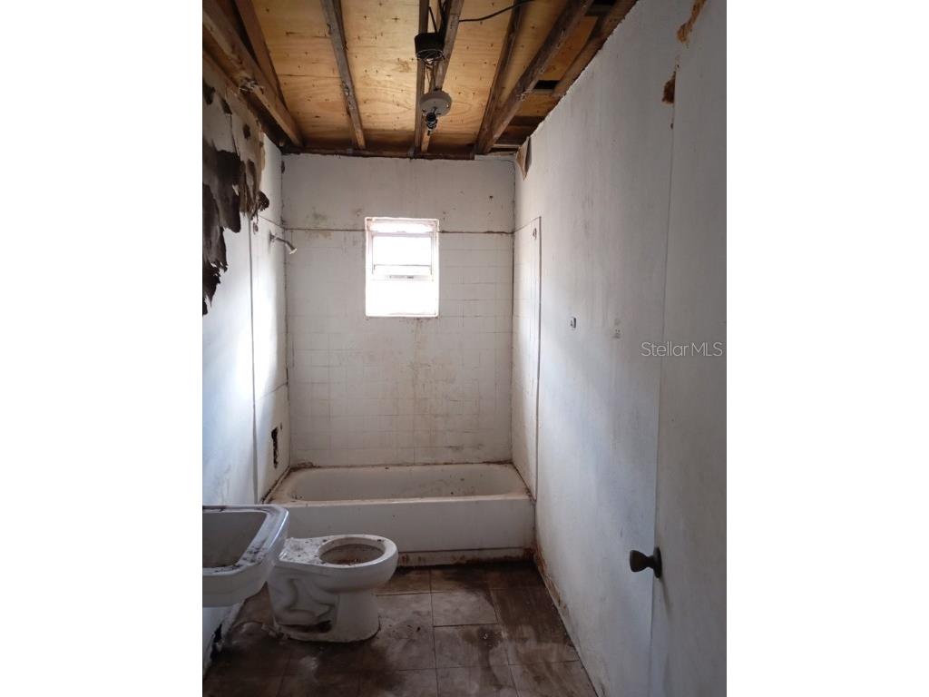 232 E Street Lake Wales FL 33853 W7880019 image14