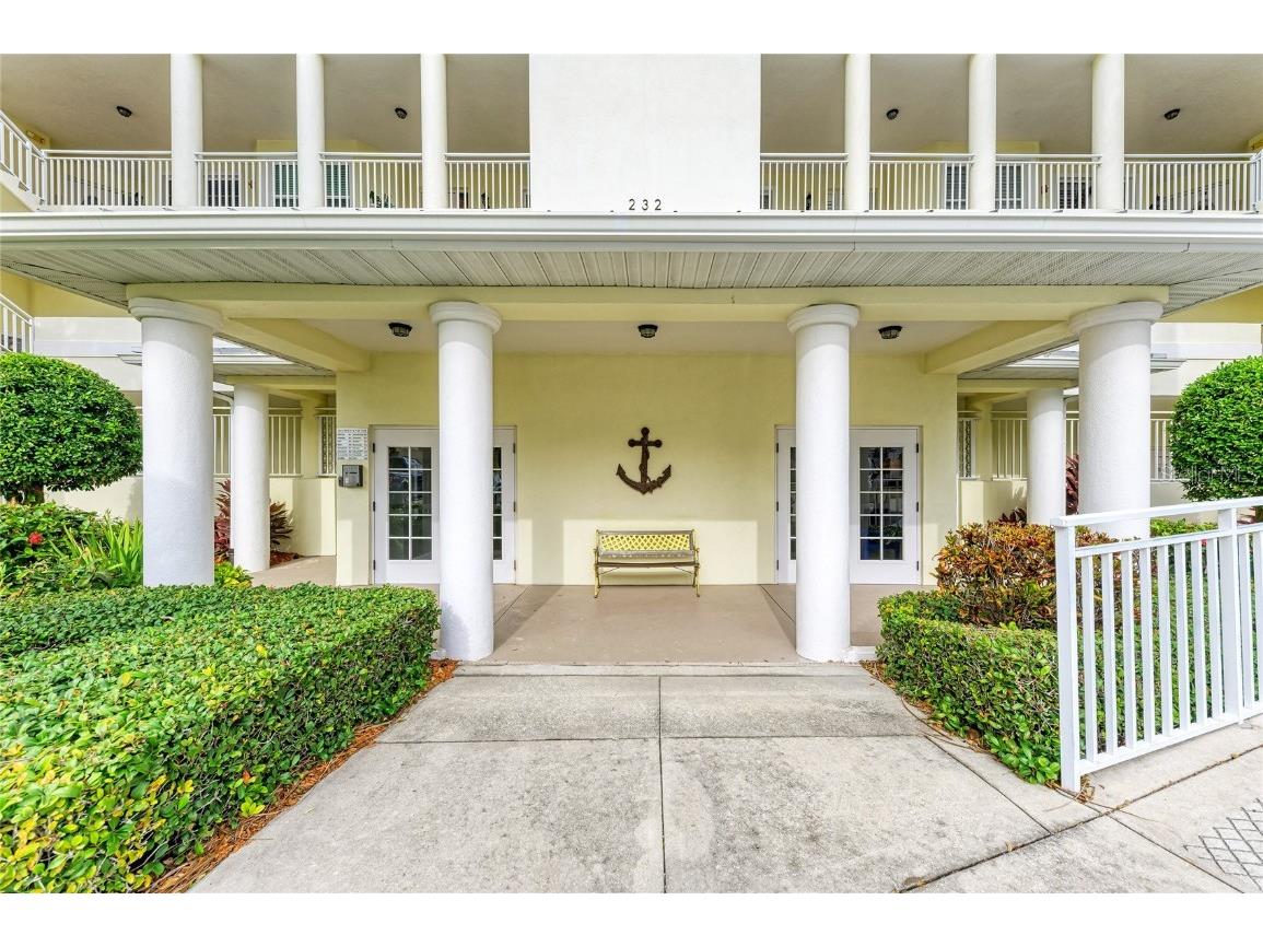 232 Hidden Bay Drive #504 Osprey FL 34229 - LITTLE SARASOTA BAY A4673960 image2