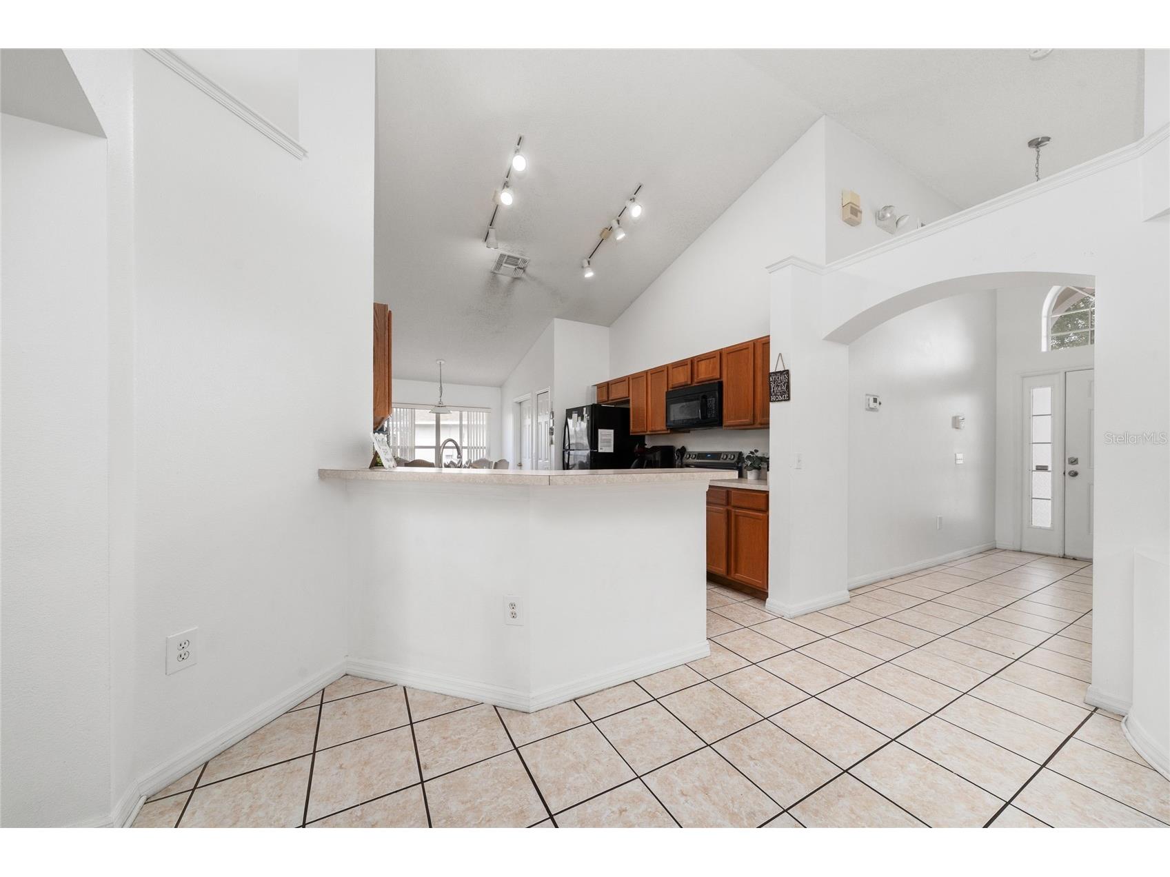 232 Lake Shore Parkway Davenport FL 33896 S5150091 image3