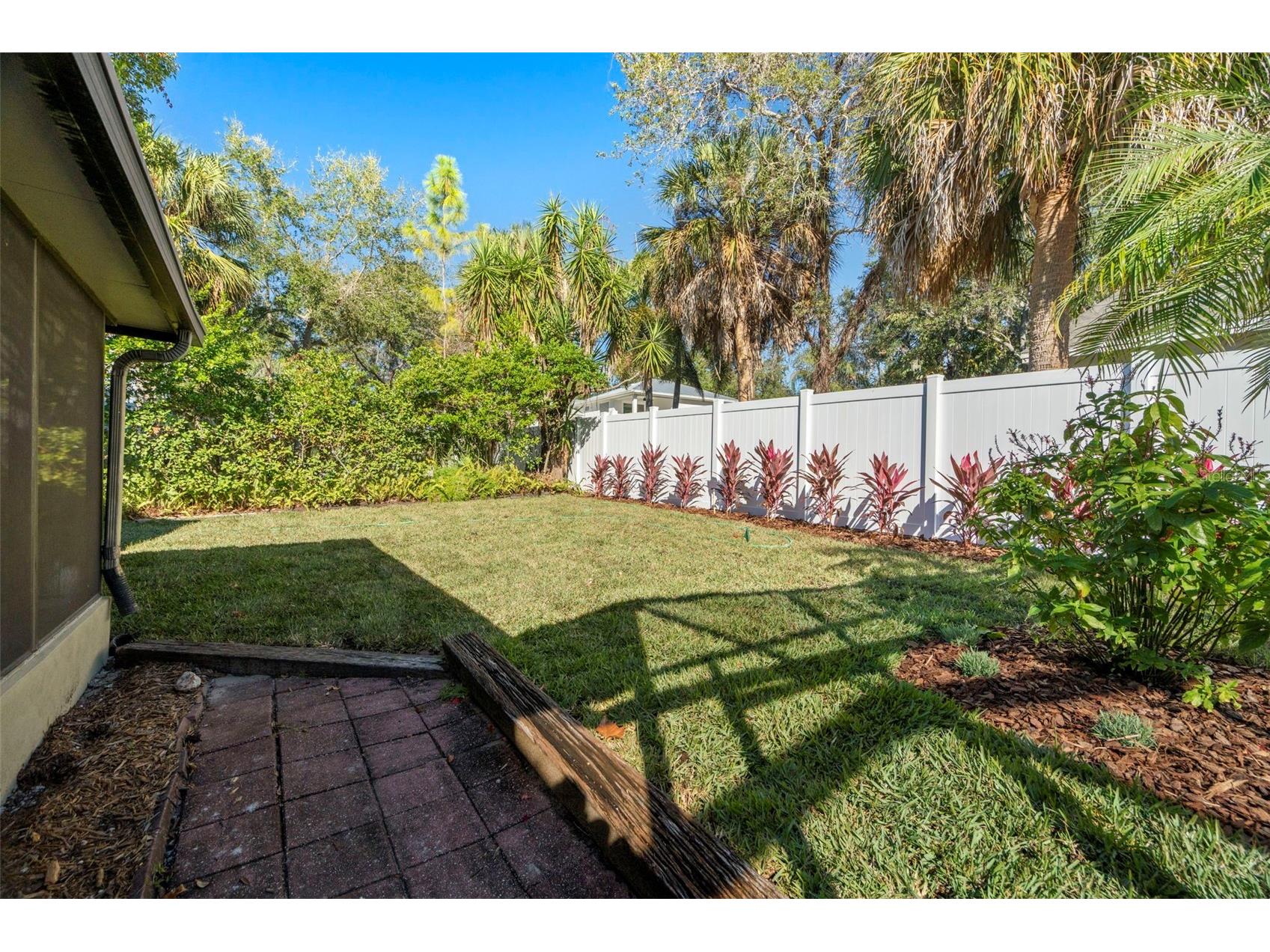 232 Pinecrest Drive Palm Harbor FL 34683 TB8474296 image34