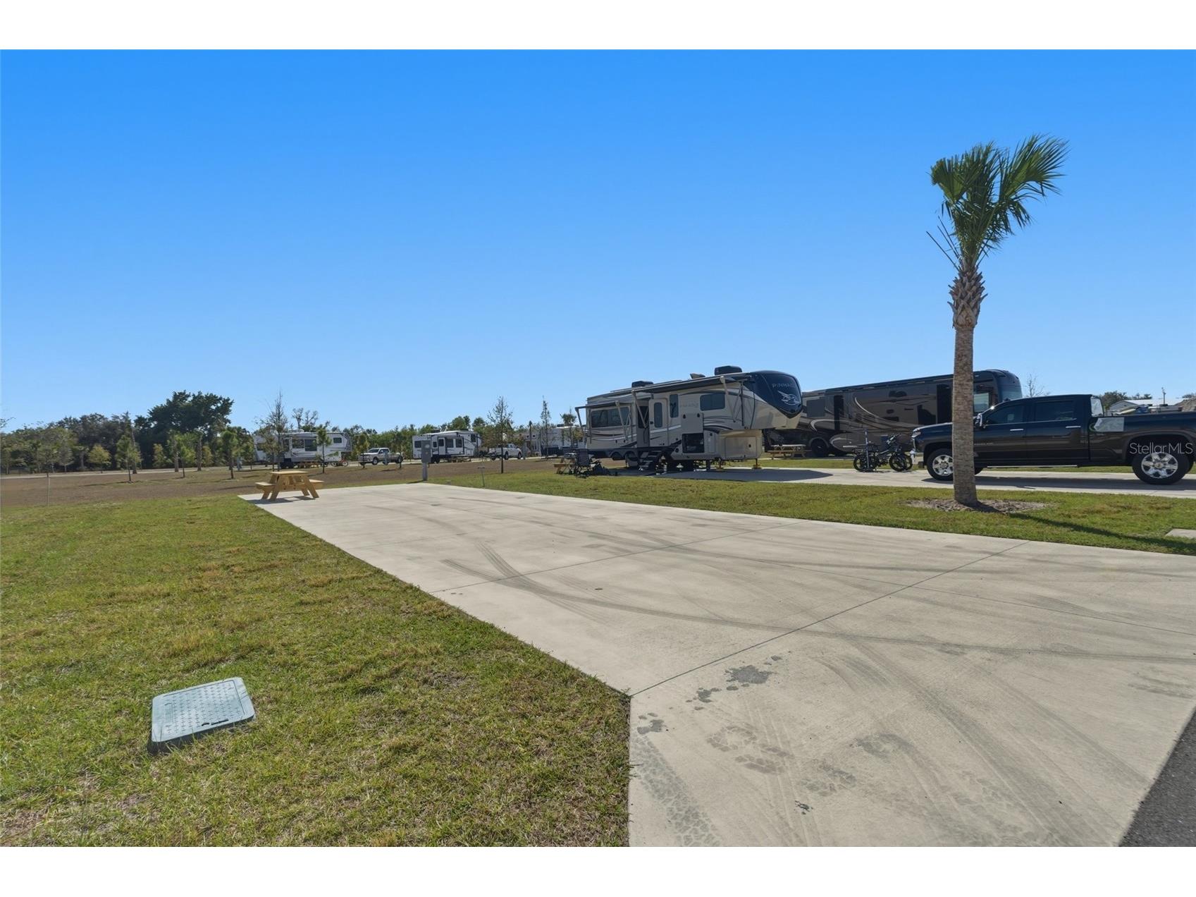 232 Riverclub Court Punta Gorda FL 33982 C7522151 image4