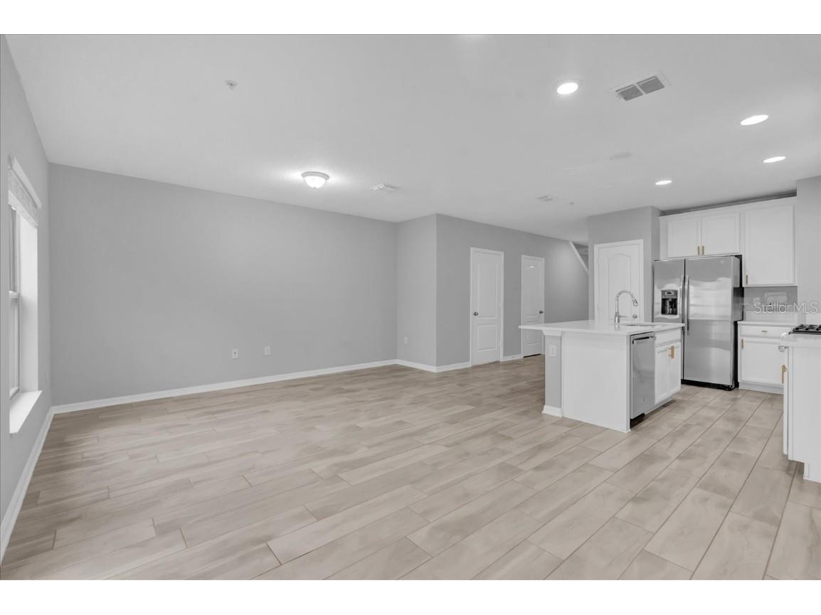 232 Rustic Loop Sanford FL 32771 O6271839 image9