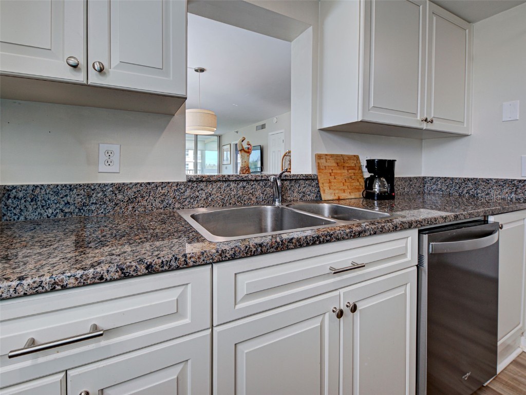 232 Saint Augustine Avenue #407 Venice FL 34285 O6354640 image6