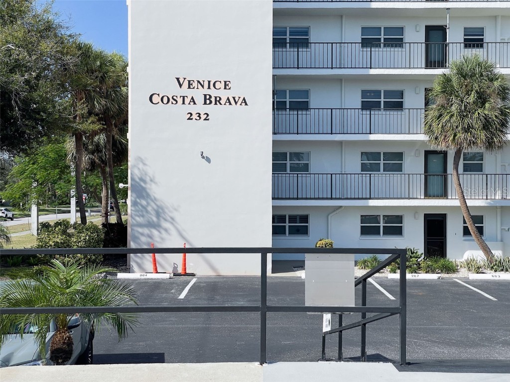232 Saint Augustine Avenue #804 Venice FL 34285 N6142235 image1