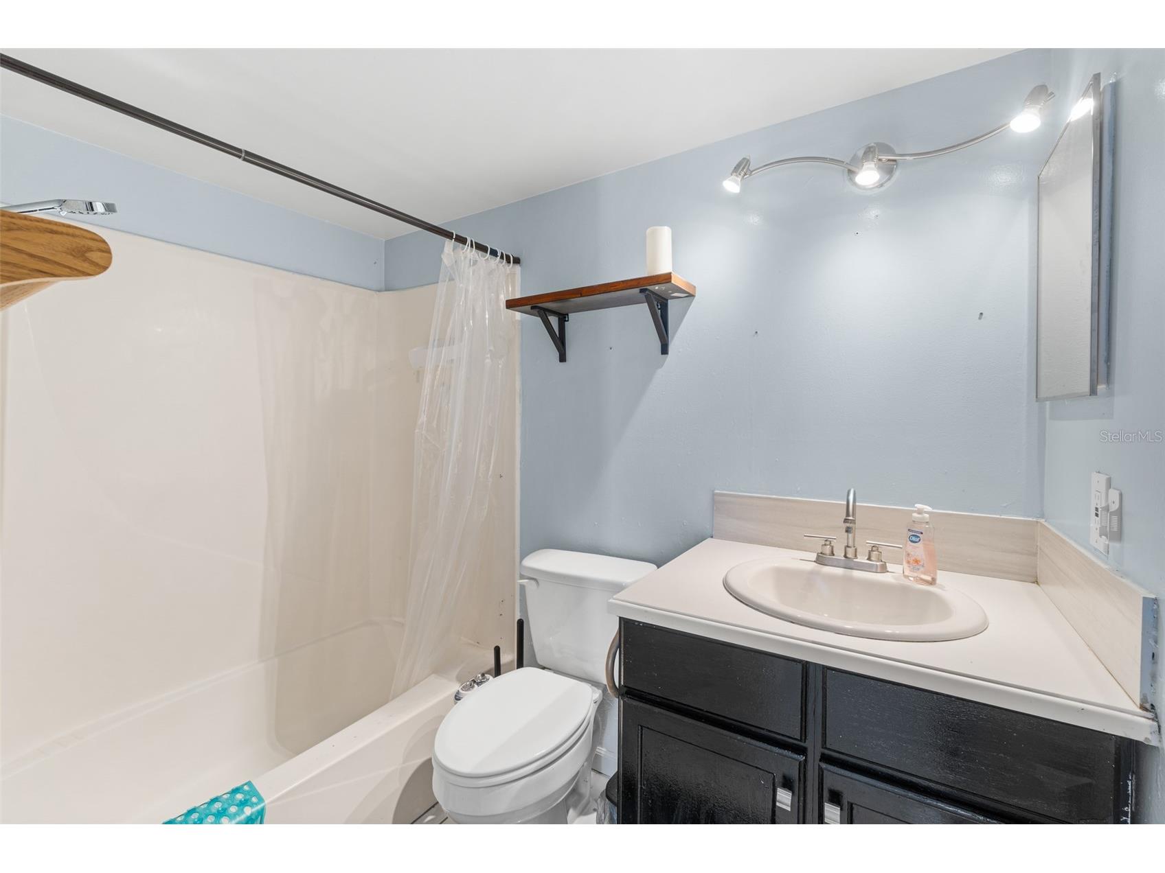232 San Juan Circle Melbourne FL 32935 O6390206 image10