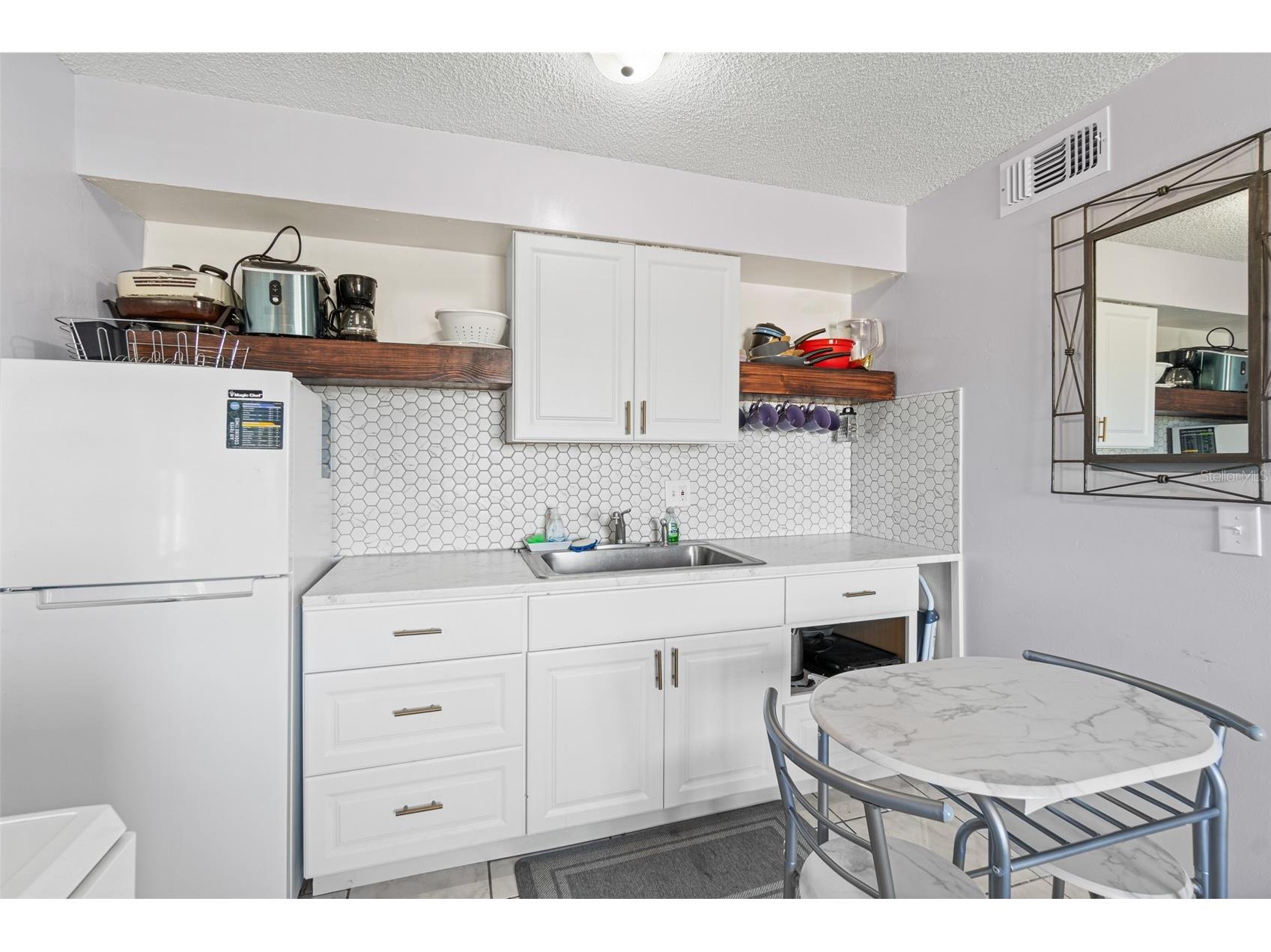 232 San Juan Circle Melbourne FL 32935 O6390206 image3