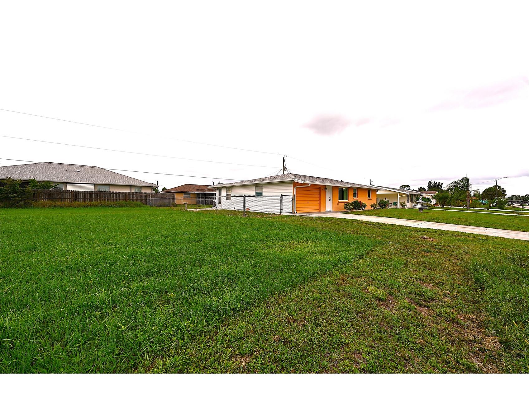 232 San Marino Avenue North Port FL 34287 C7526928 image3