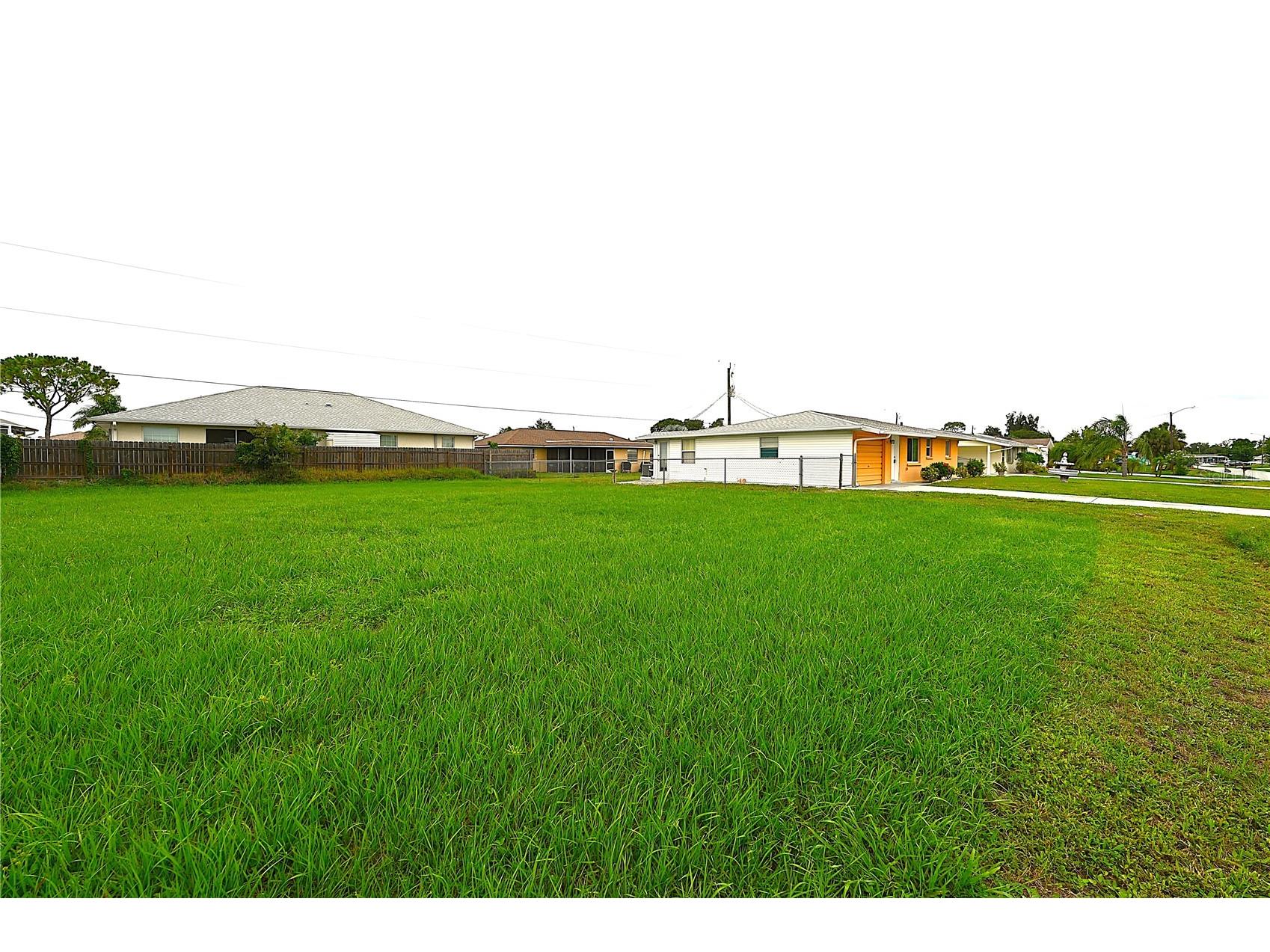 232 San Marino Avenue North Port FL 34287 C7526928 image4