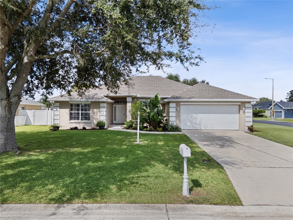 232 Terranova Boulevard Winter Haven FL 33884 P4936291 image1