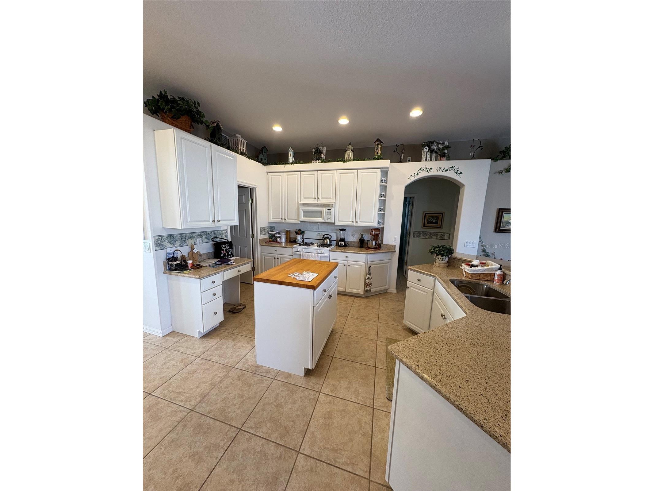 232 Via Mariel East Drive Davenport FL 33896 G5106499 image5