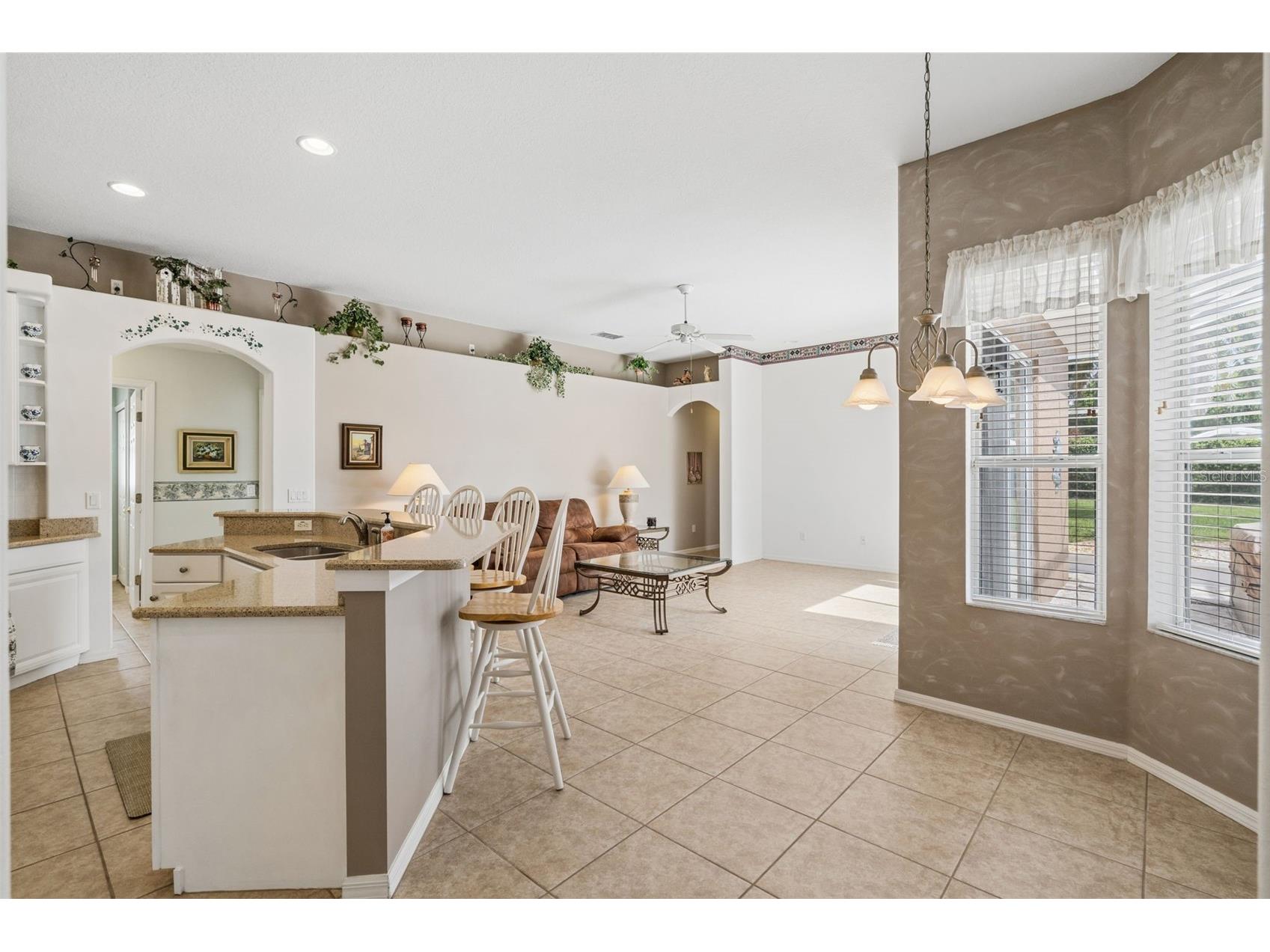 232 Via Mariel East Drive Davenport FL 33896 O6418014 image15