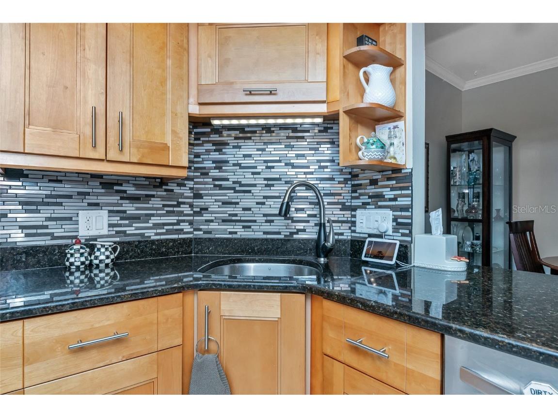 232 Woodland Drive #232 Osprey FL 34229 A4671600 image8