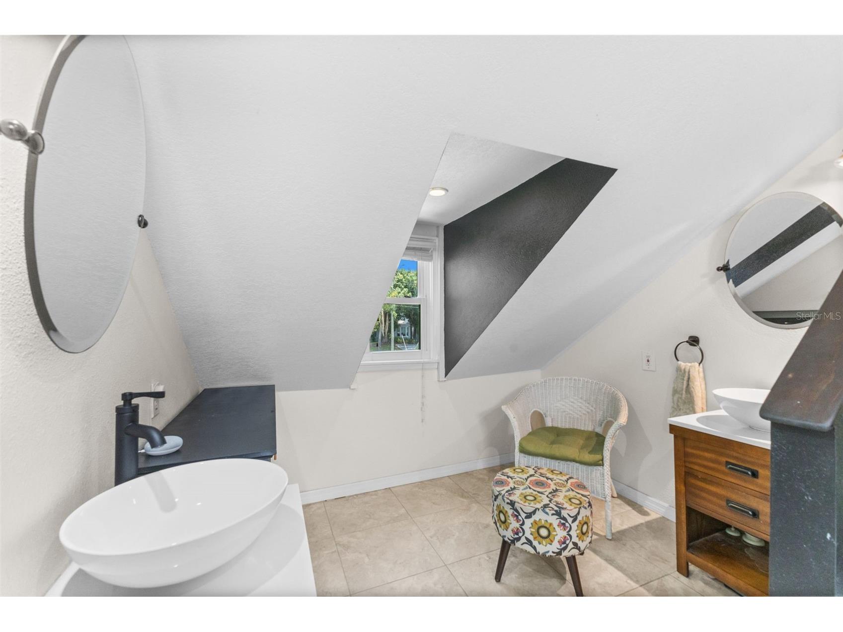 2320 16th Street N Saint Petersburg FL 33704 TB8526278 image20