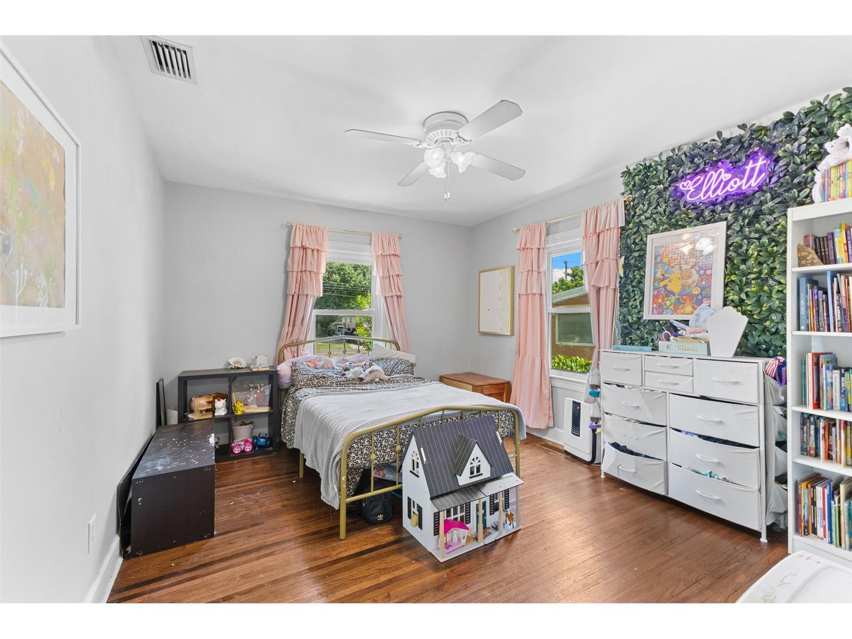 2320 16th Street N Saint Petersburg FL 33704 TB8526278 image23