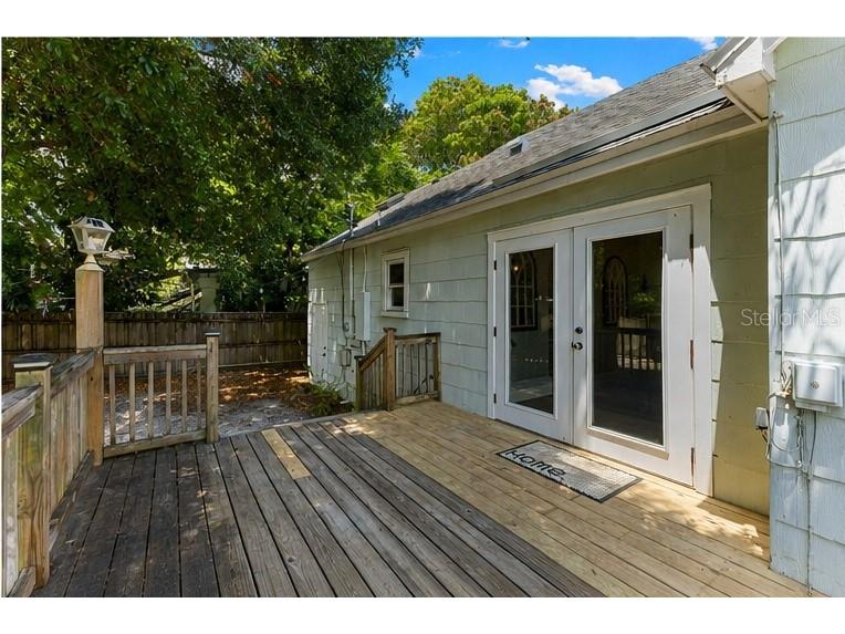 2320 16th Street N Saint Petersburg FL 33704 TB8526278 image26