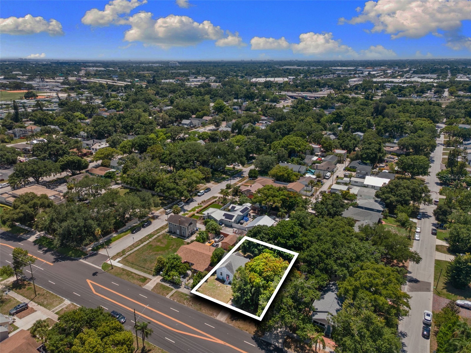 2320 16th Street N Saint Petersburg FL 33704 TB8526278 image32