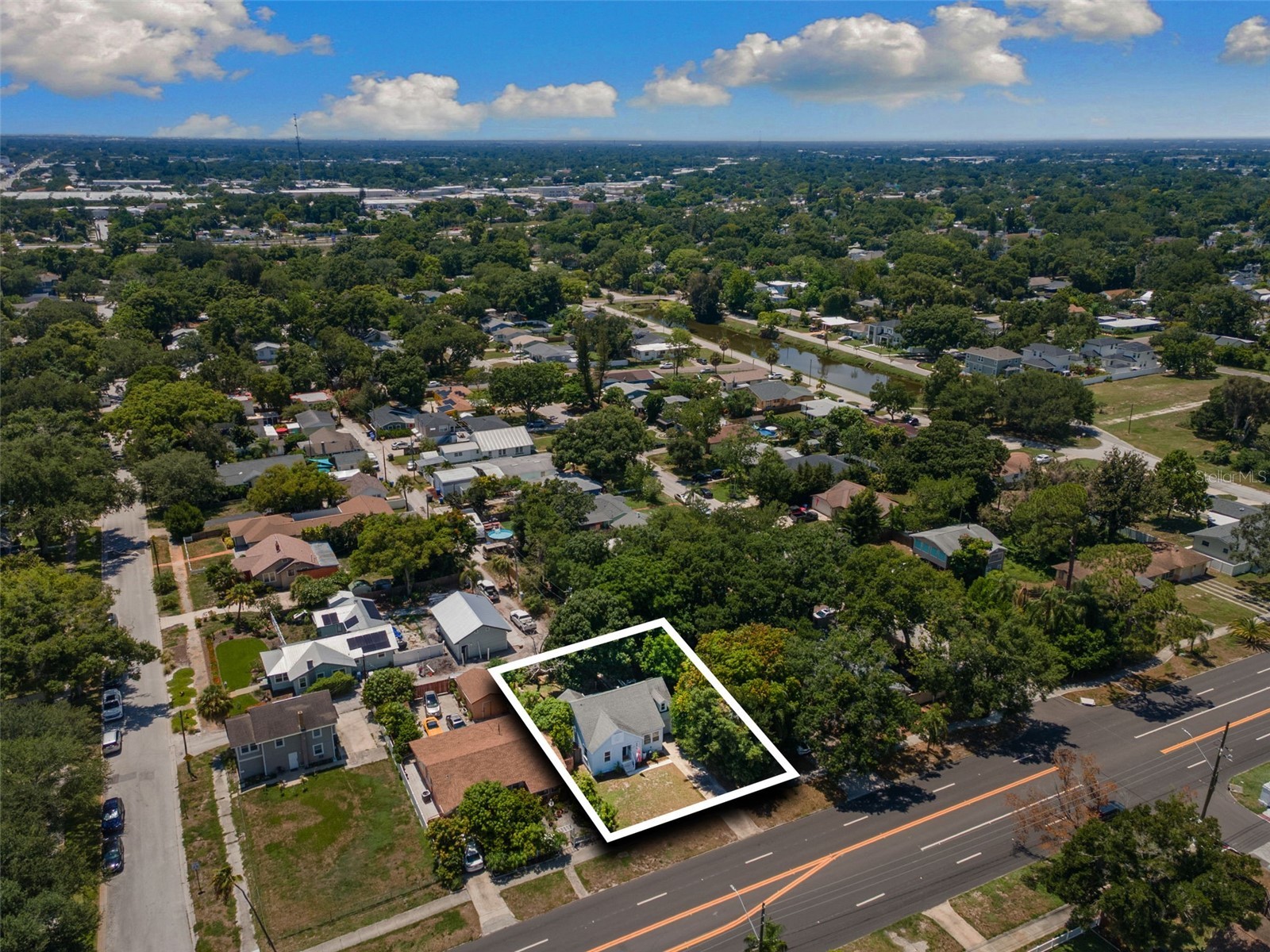 2320 16th Street N Saint Petersburg FL 33704 TB8526278 image33