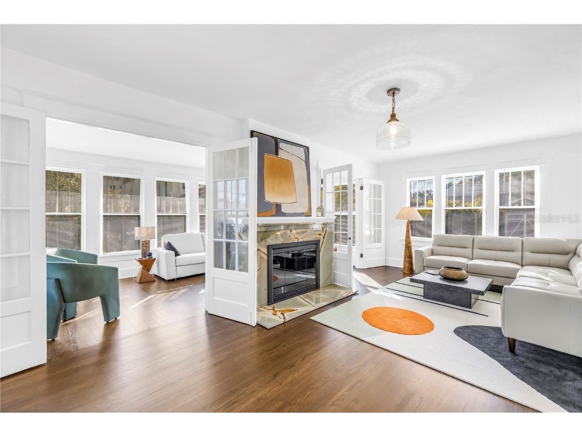 2320 5th Street N Saint Petersburg FL 33704 TB8454327 image5