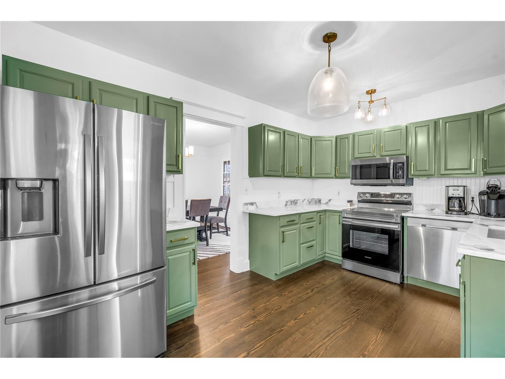 2320 5th Street N Saint Petersburg FL 33704 TB8506107 image14