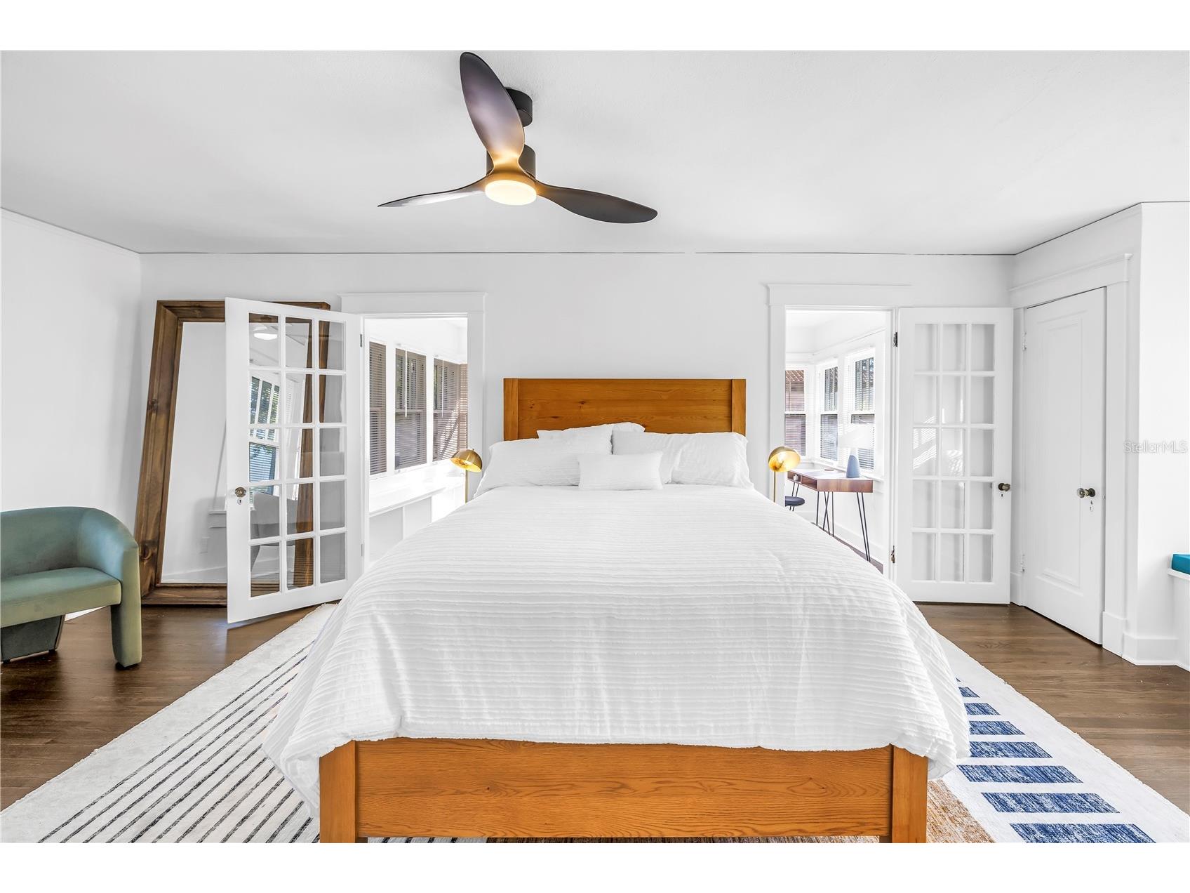 2320 5th Street N Saint Petersburg FL 33704 TB8506107 image20