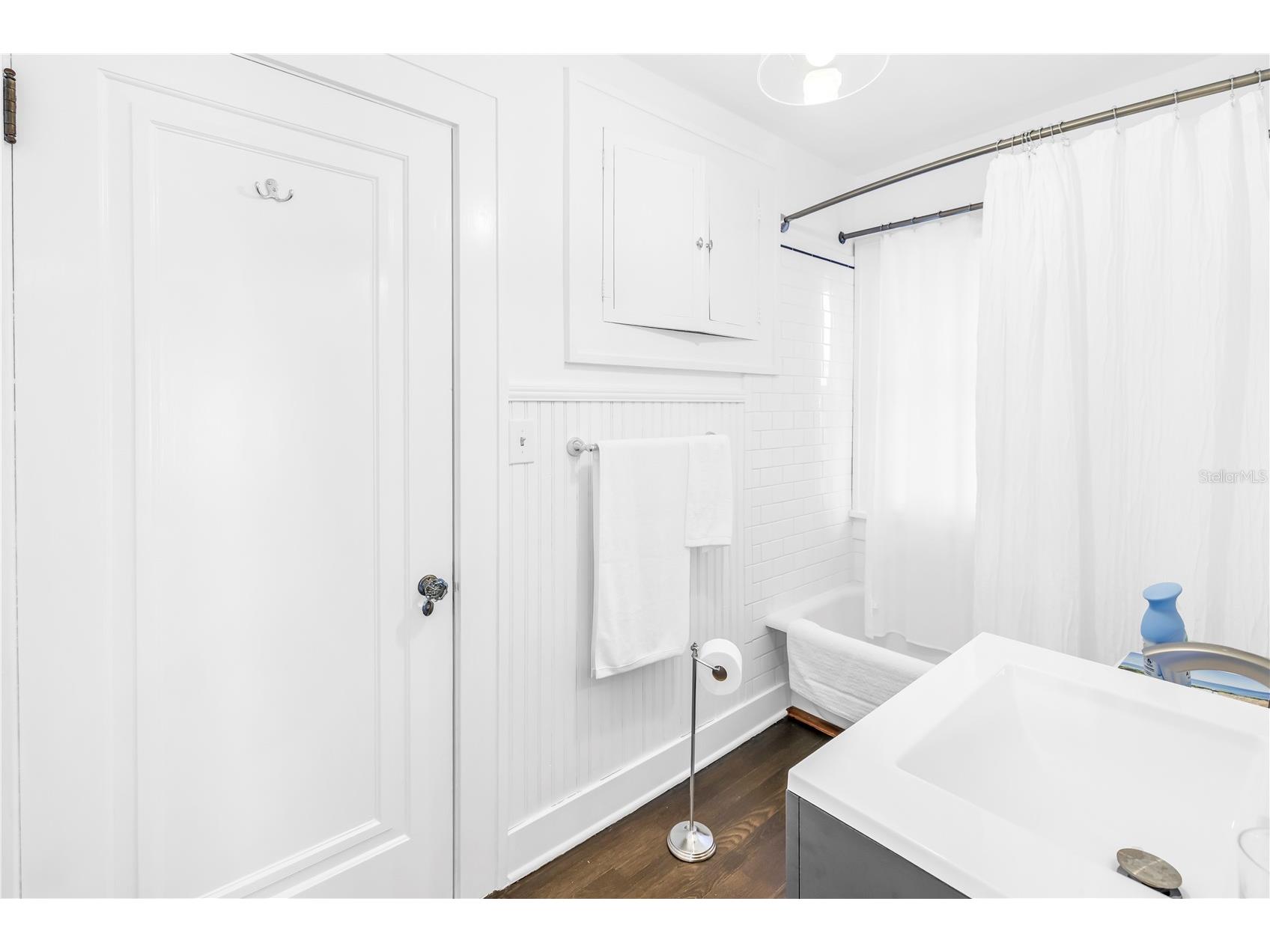 2320 5th Street N Saint Petersburg FL 33704 TB8506107 image25