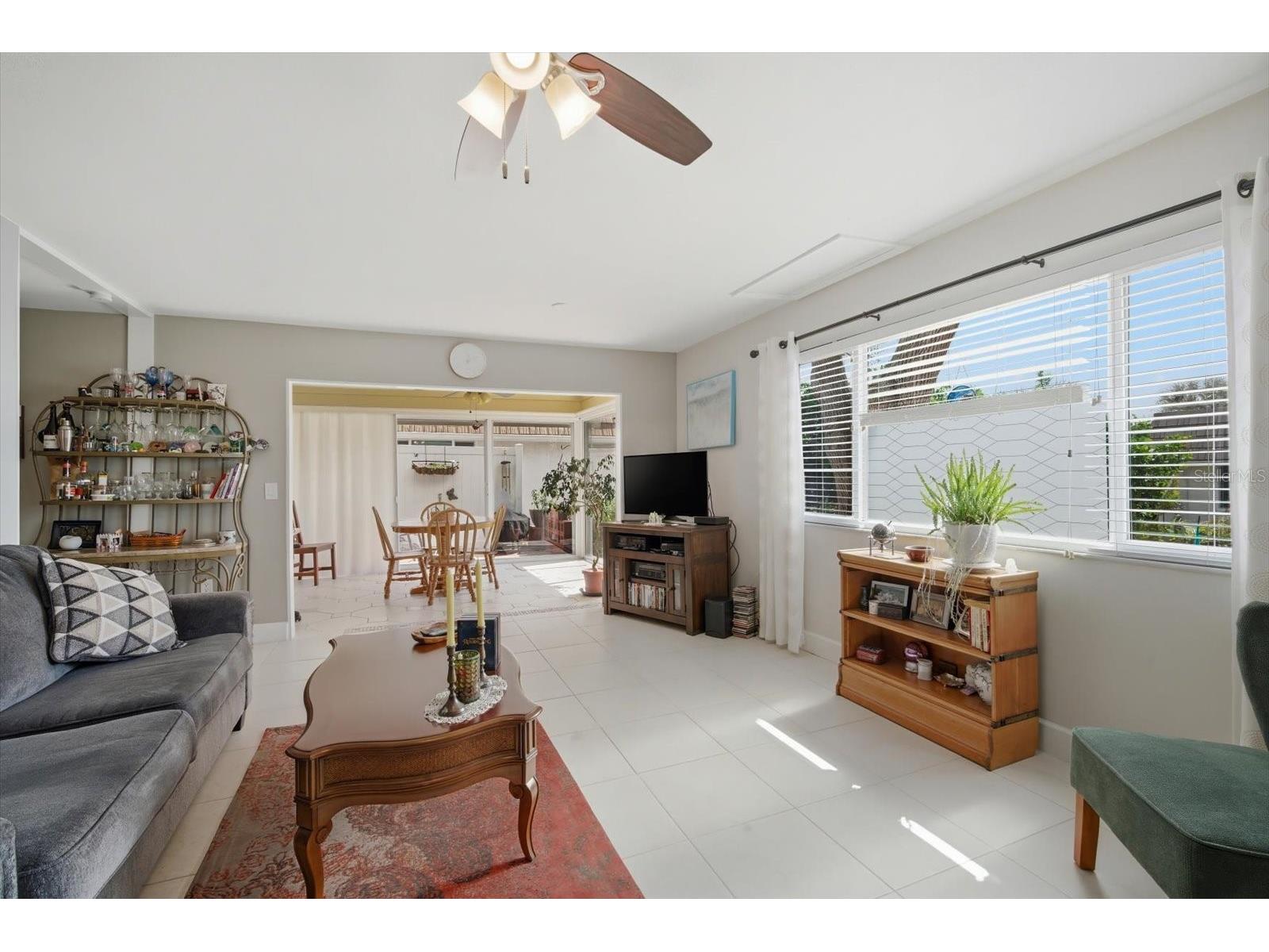 2320 Aquabluff Place #V274 Sarasota FL 34231 TB8482598 image8