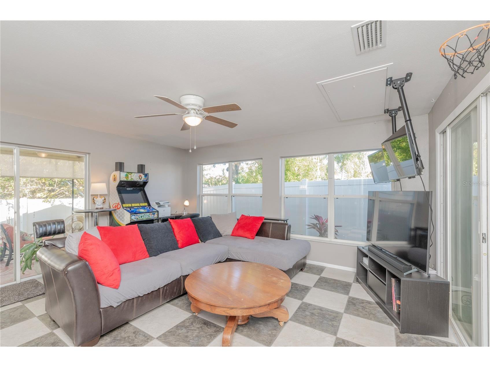 2320 Citrus Hill Road Palm Harbor FL 34683 TB8473299 image11