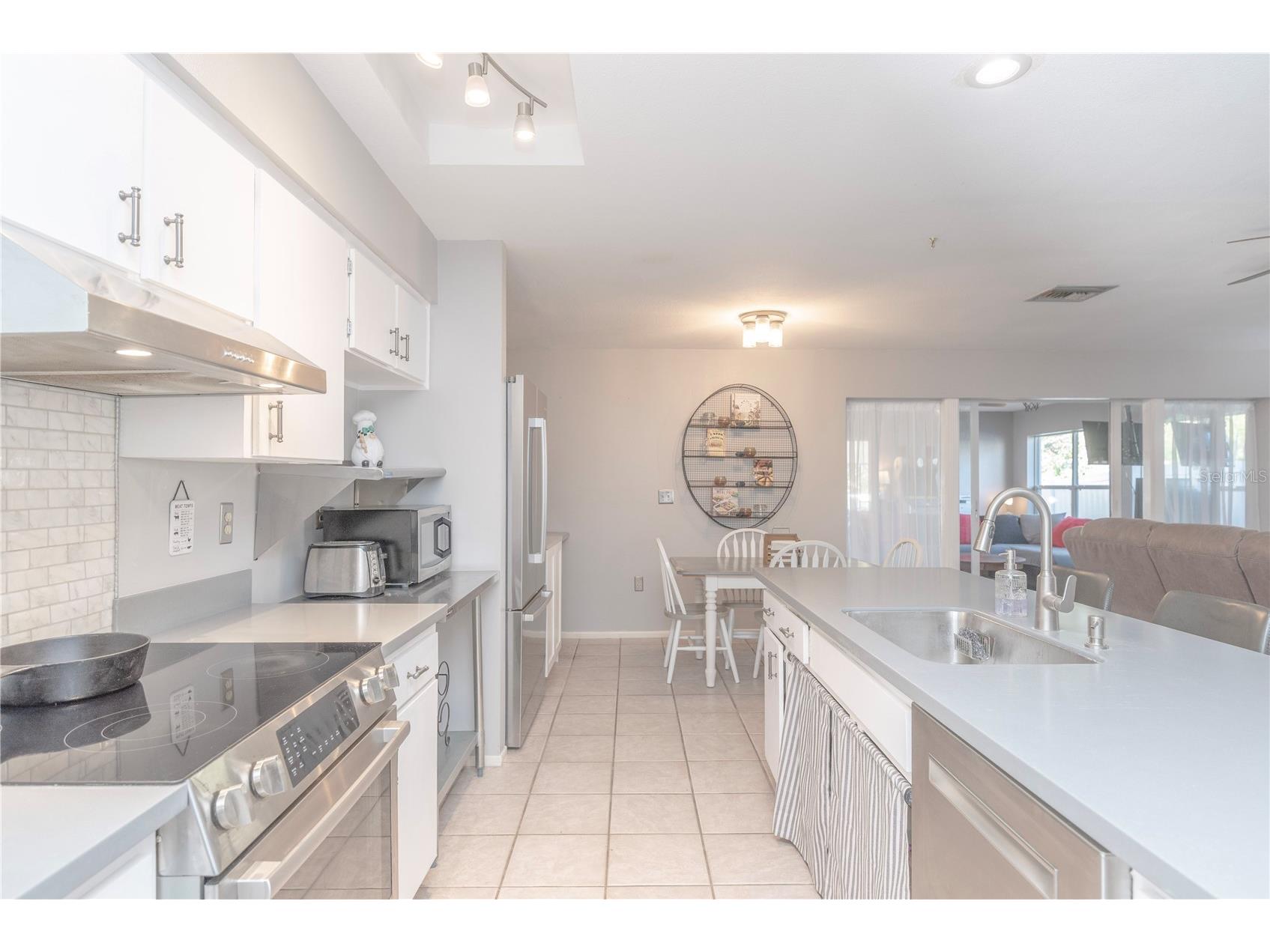 2320 Citrus Hill Road Palm Harbor FL 34683 TB8473299 image8