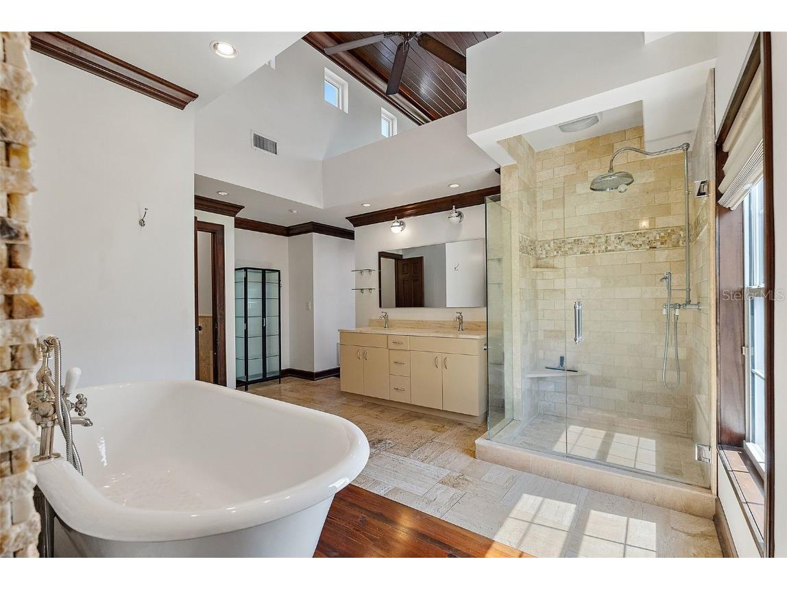 2320 Coffee Pot Boulevard NE Saint Petersburg FL 33704 - COFFEE POT BAYOU TB8370303 image13