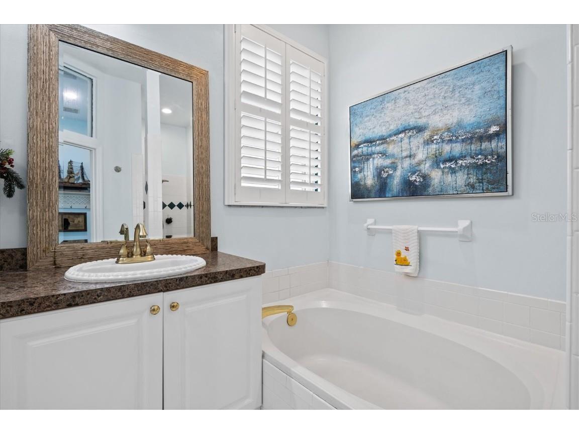 2320 Harrier Way Nokomis FL 34275 A4673768 image29