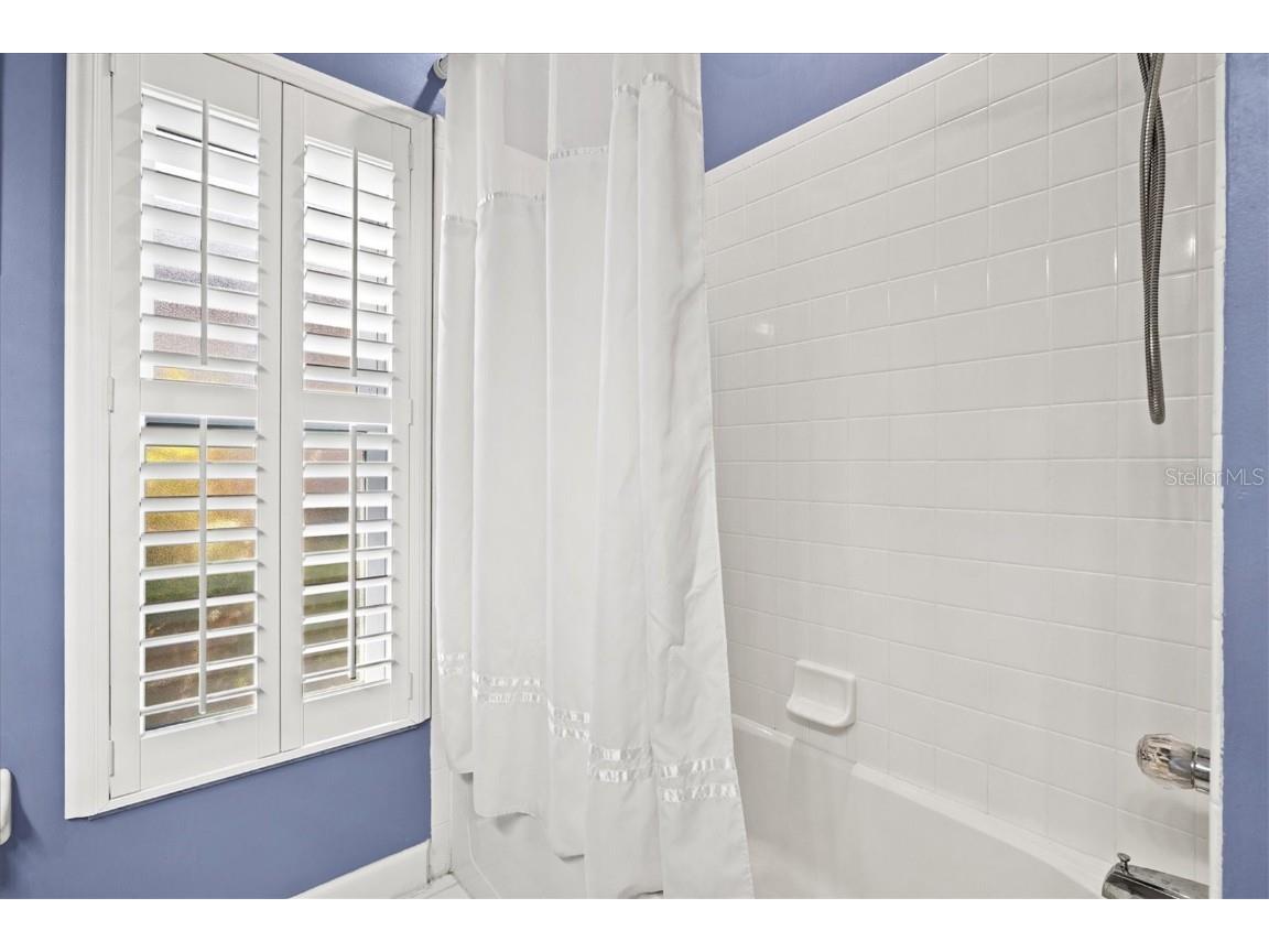 2320 Harrier Way Nokomis FL 34275 A4673768 image34