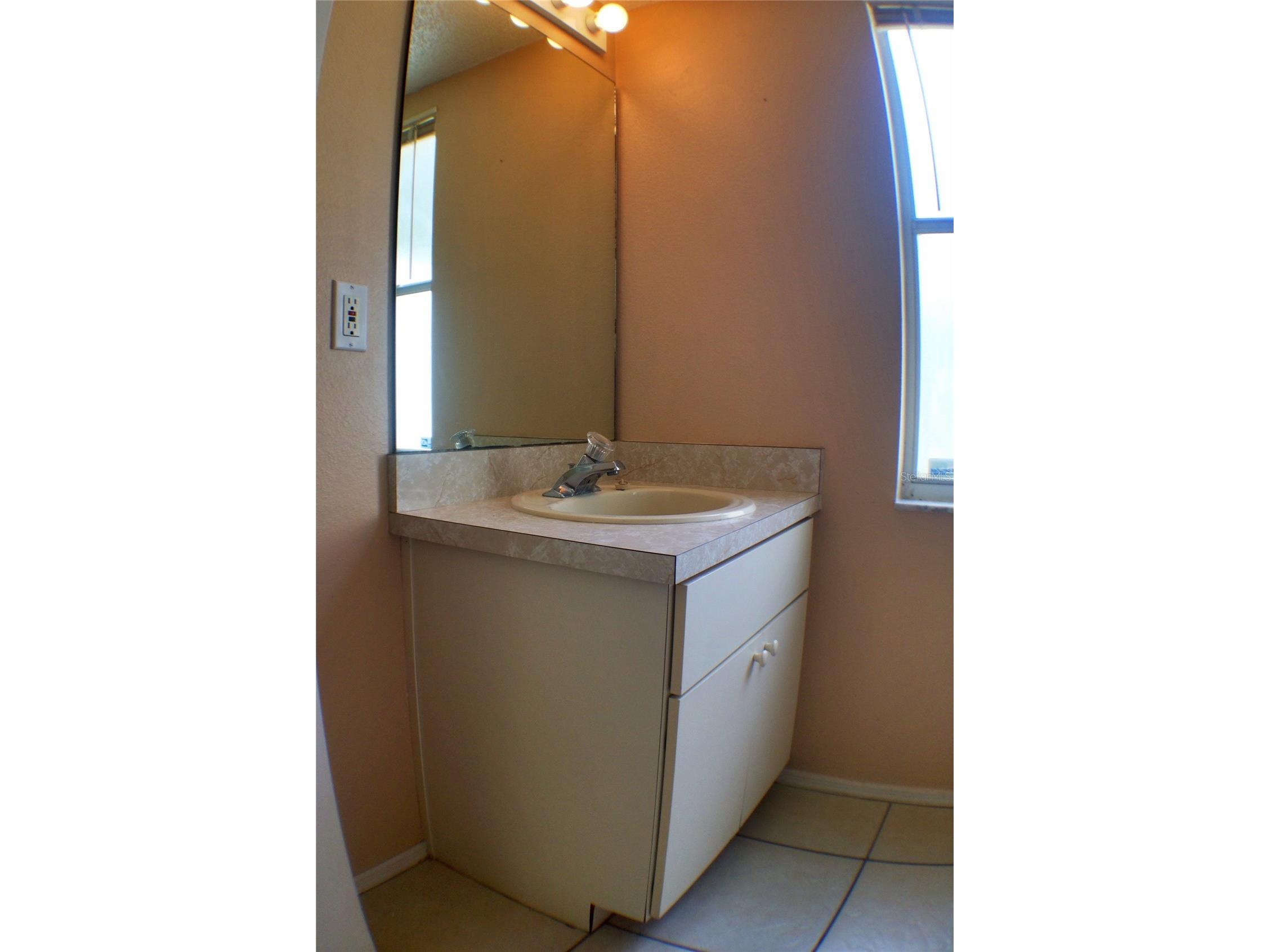 2320 Justin Avenue Orlando FL 32826 O6409185 image8