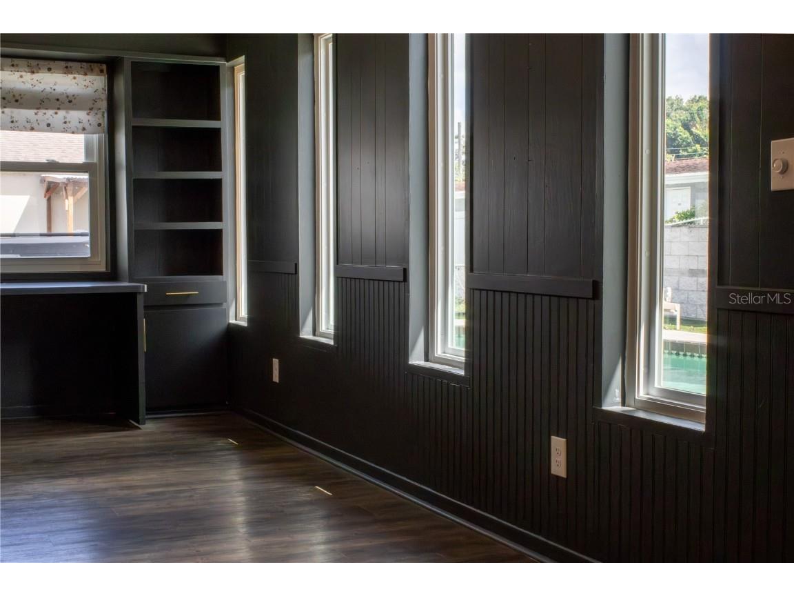 2320 N Euclid Avenue Sarasota FL 34234 A4667448 image25