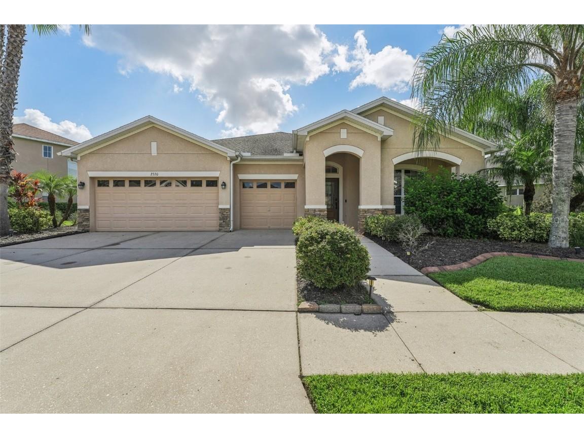 2320 Nesslewood Drive Wesley Chapel FL 33543 T3547985 image1