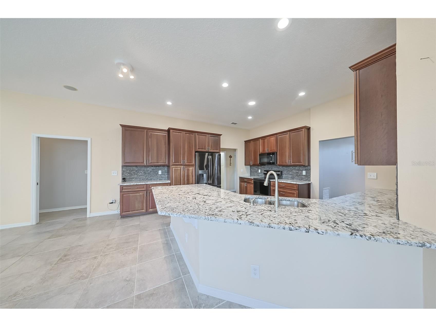 2320 Platinum Drive Sun City Center FL 33573 TB8444392 image15