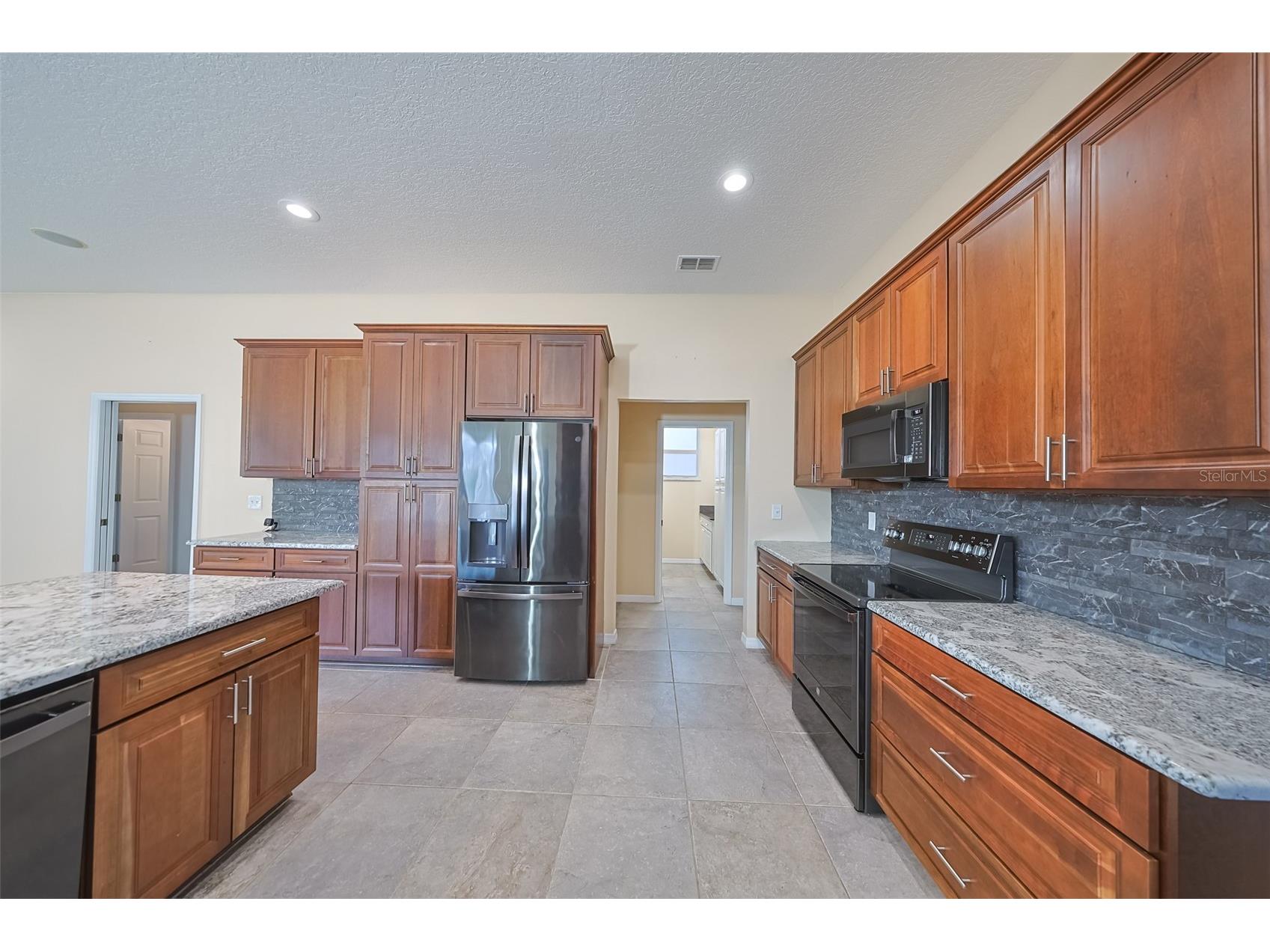 2320 Platinum Drive Sun City Center FL 33573 TB8444392 image17
