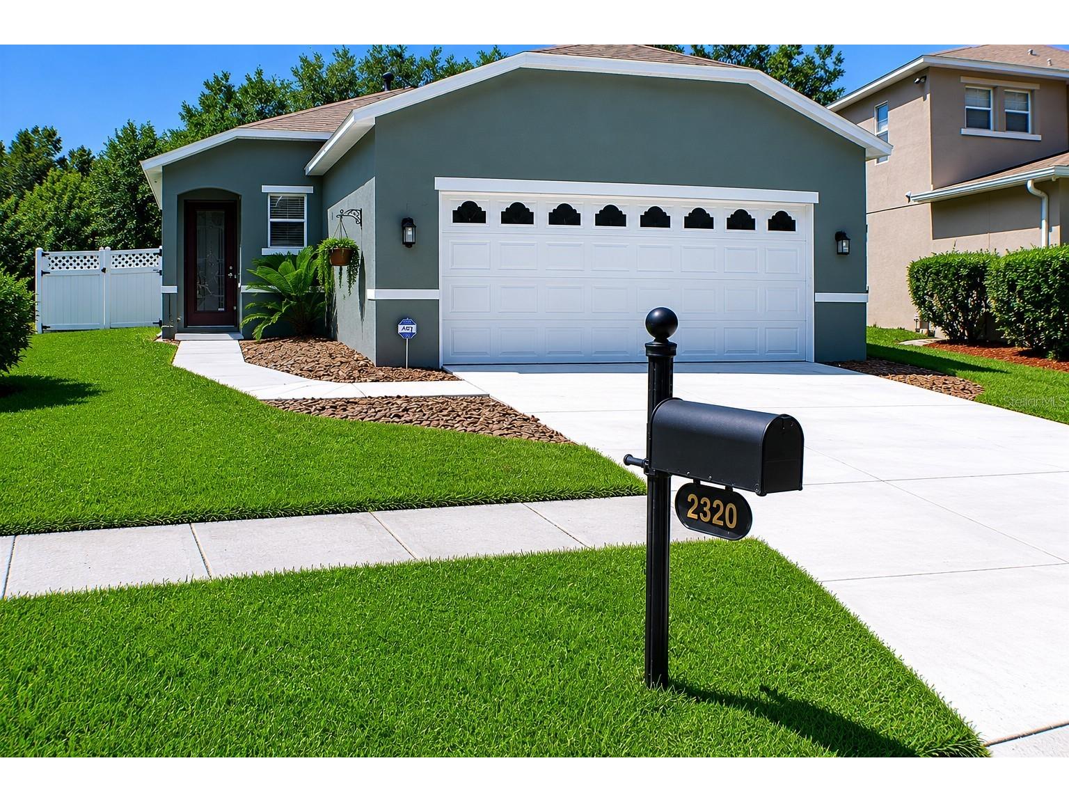 2320 Spring Hollow Loop Wesley Chapel FL 33544 TB8512307 image1