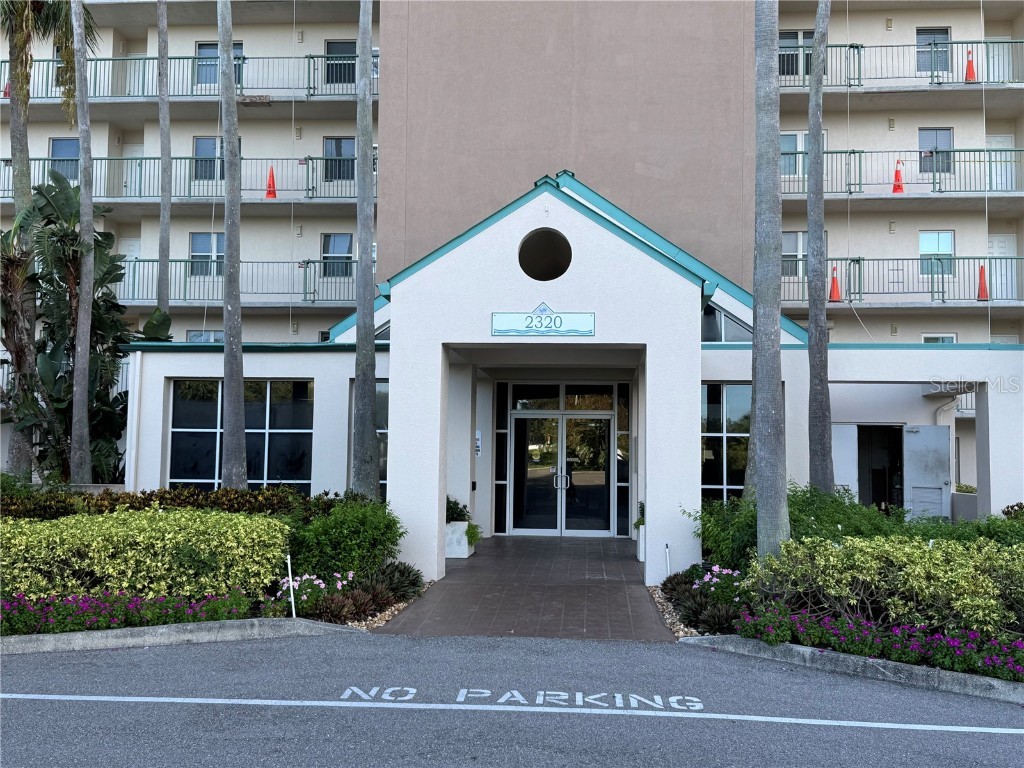 2320 Terra Ceia Bay Boulevard #404 Palmetto FL 34221 A4664115 image1
