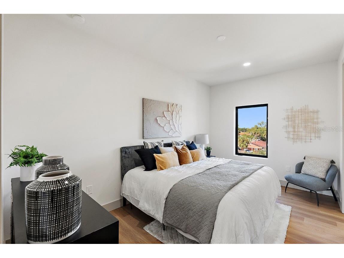 2320 W North B Street Tampa FL 33609 TB8448204 image17