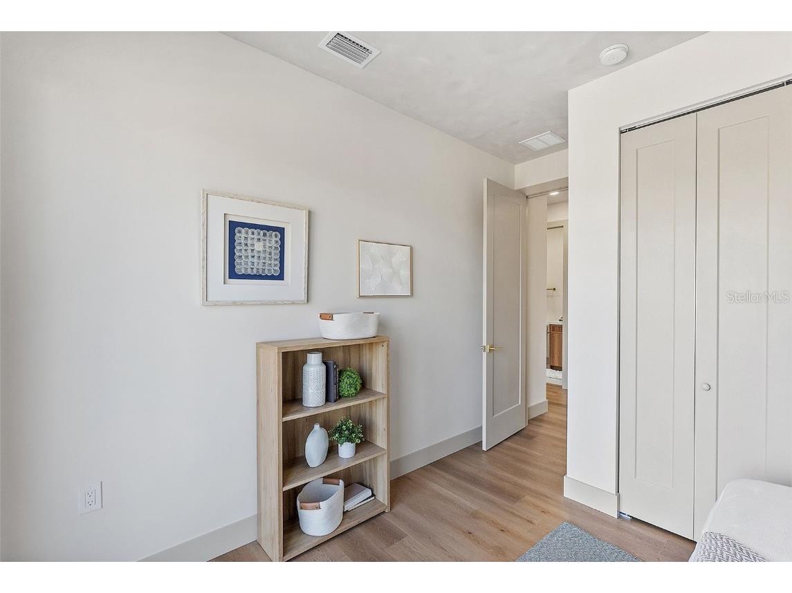 2320 W North B Street Tampa FL 33609 TB8448204 image28