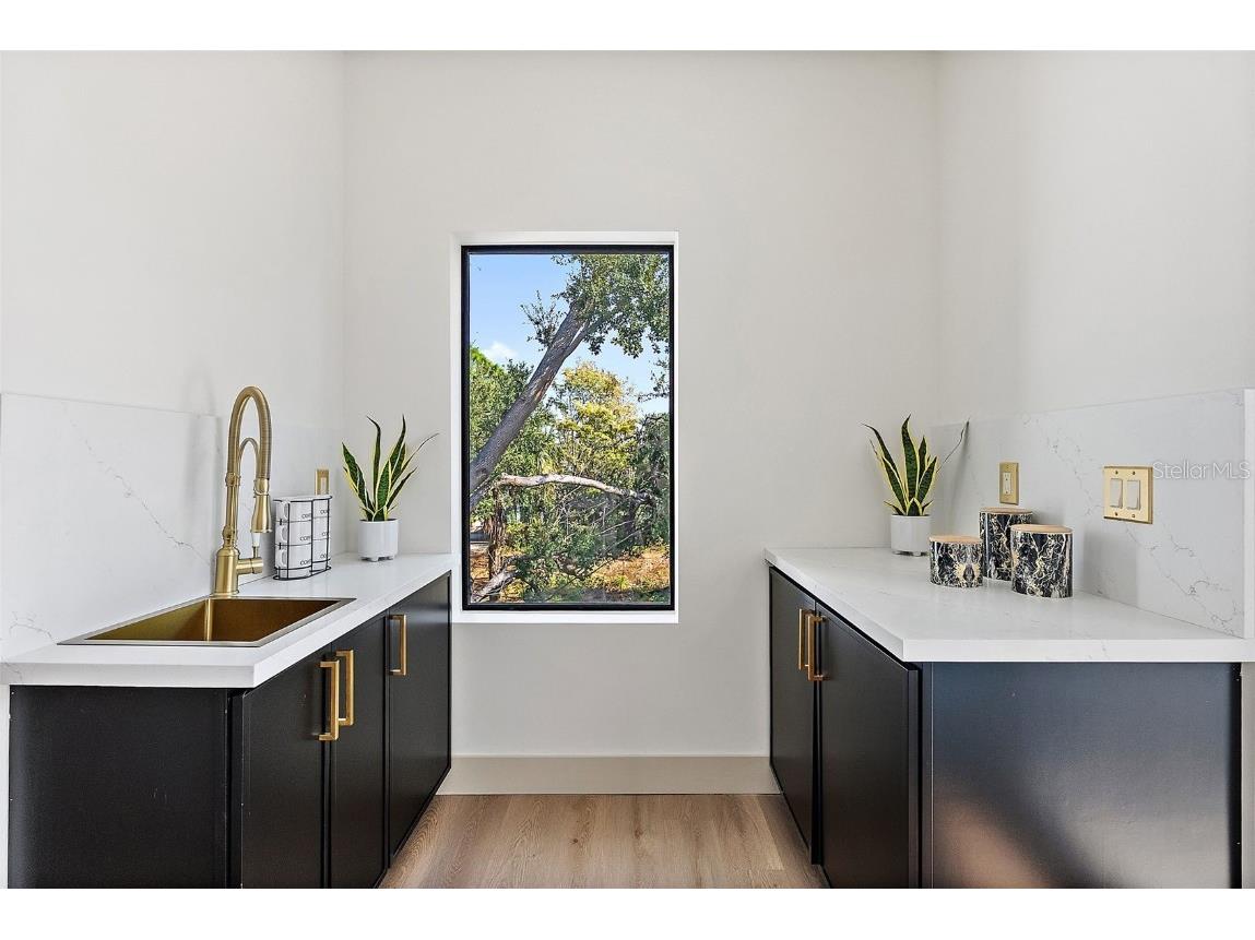 2320 W North B Street Tampa FL 33609 TB8448204 image31