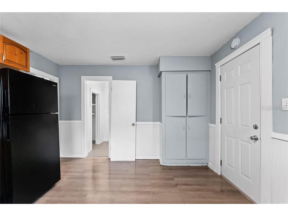 2320 W Walnut Street Tampa FL 33607 TB8393001 image11